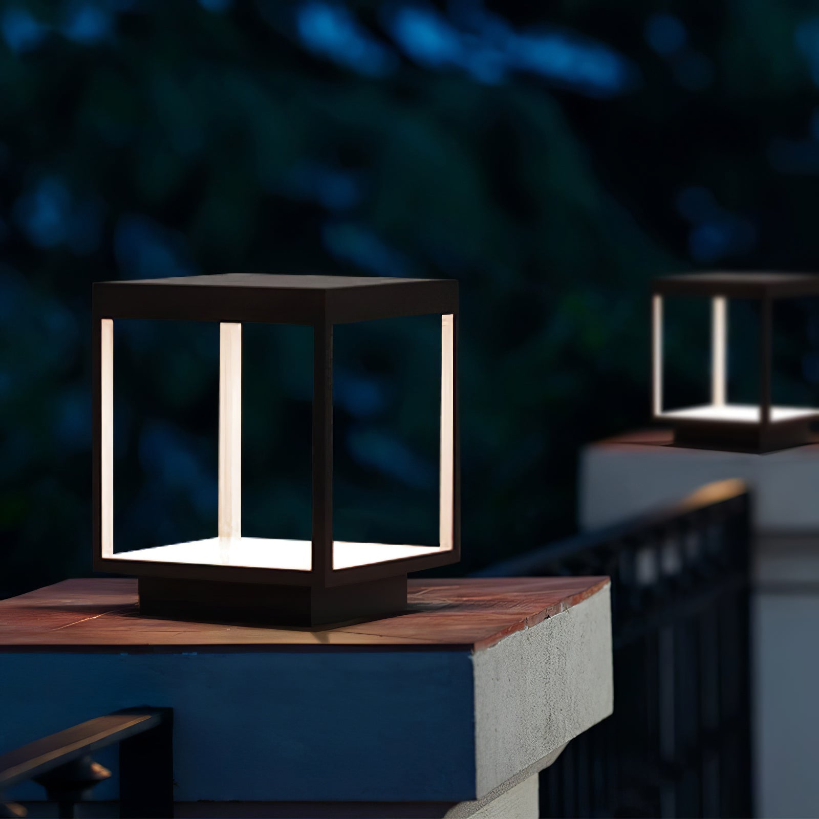 Modern Square Frame Outdoor Post Light - Durable Weatherproof Exterior Lighting for Patio, Garden, and Driveway - Perfect for Home and Commercial Outdoor Spaces