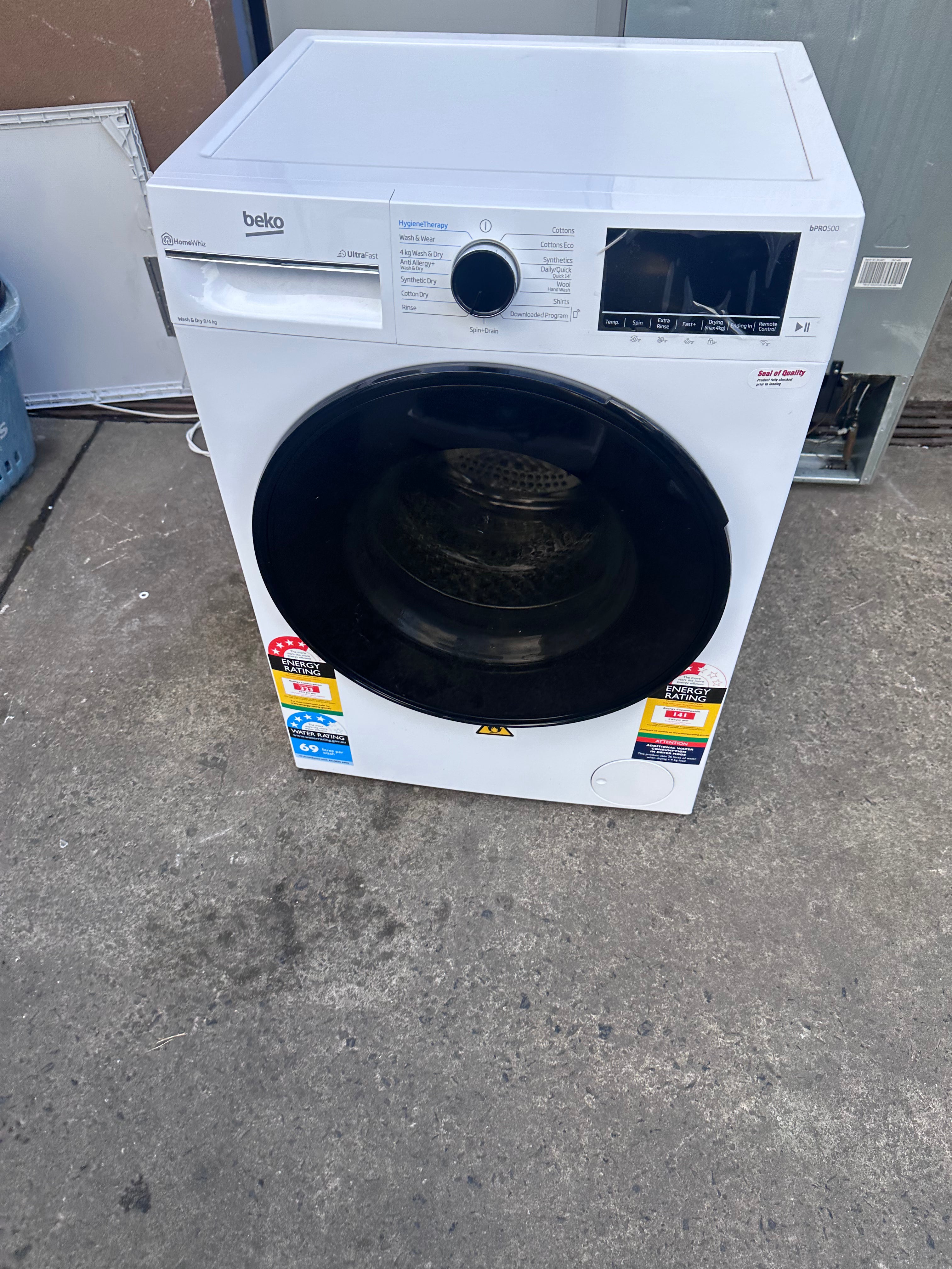 Beko BWDB8420W 8kg/4kg UltraFast Washer Dryer Combo - Factory Second | Energy Efficient Laundry Solution for Apartments & Small Homes | Fast Drying & Space Saving Design