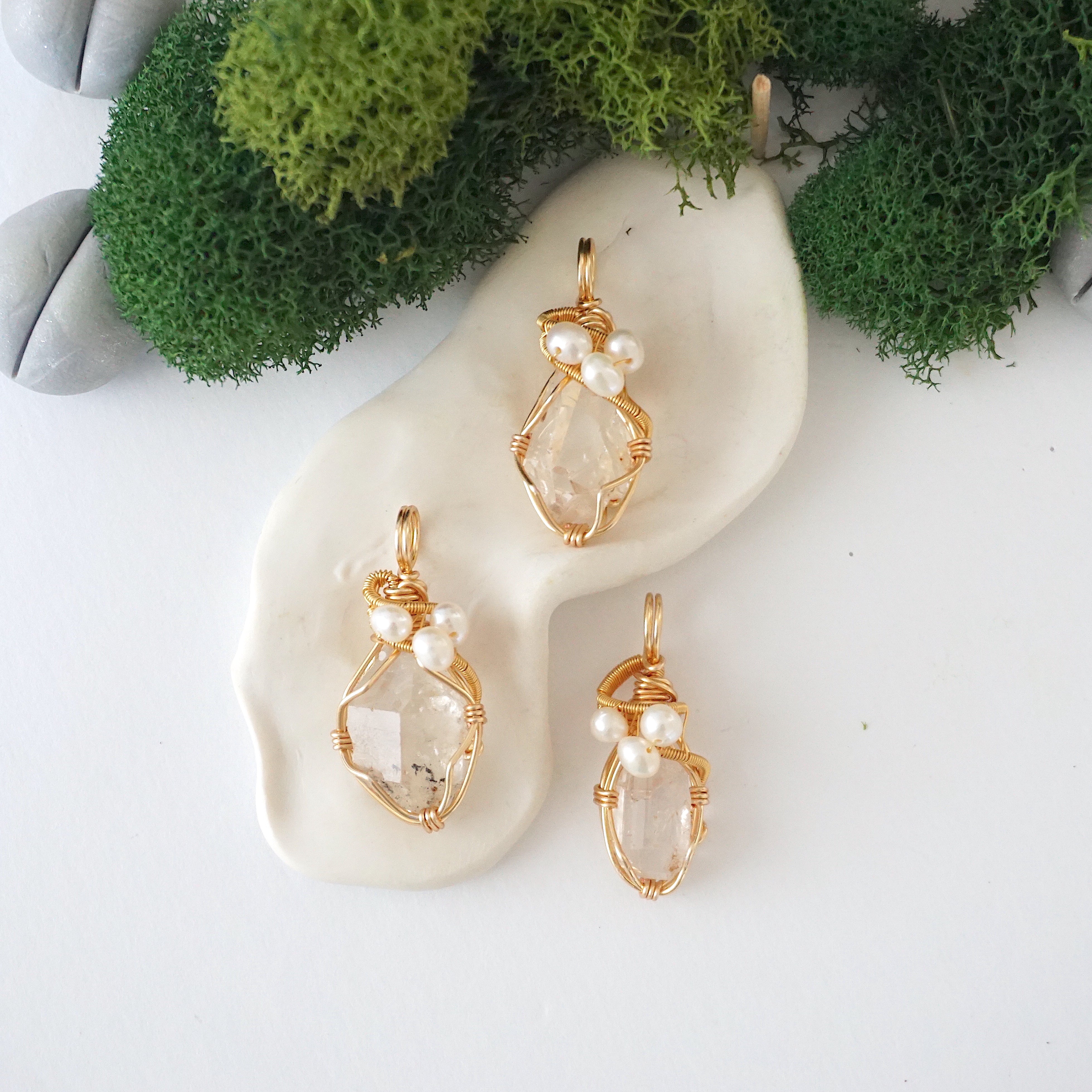 **Herkimer Diamond and Pearl Necklace - 14K Gold Plated Elegant Jewelry for Women, Perfect for Weddings, Parties & Special Occasions**