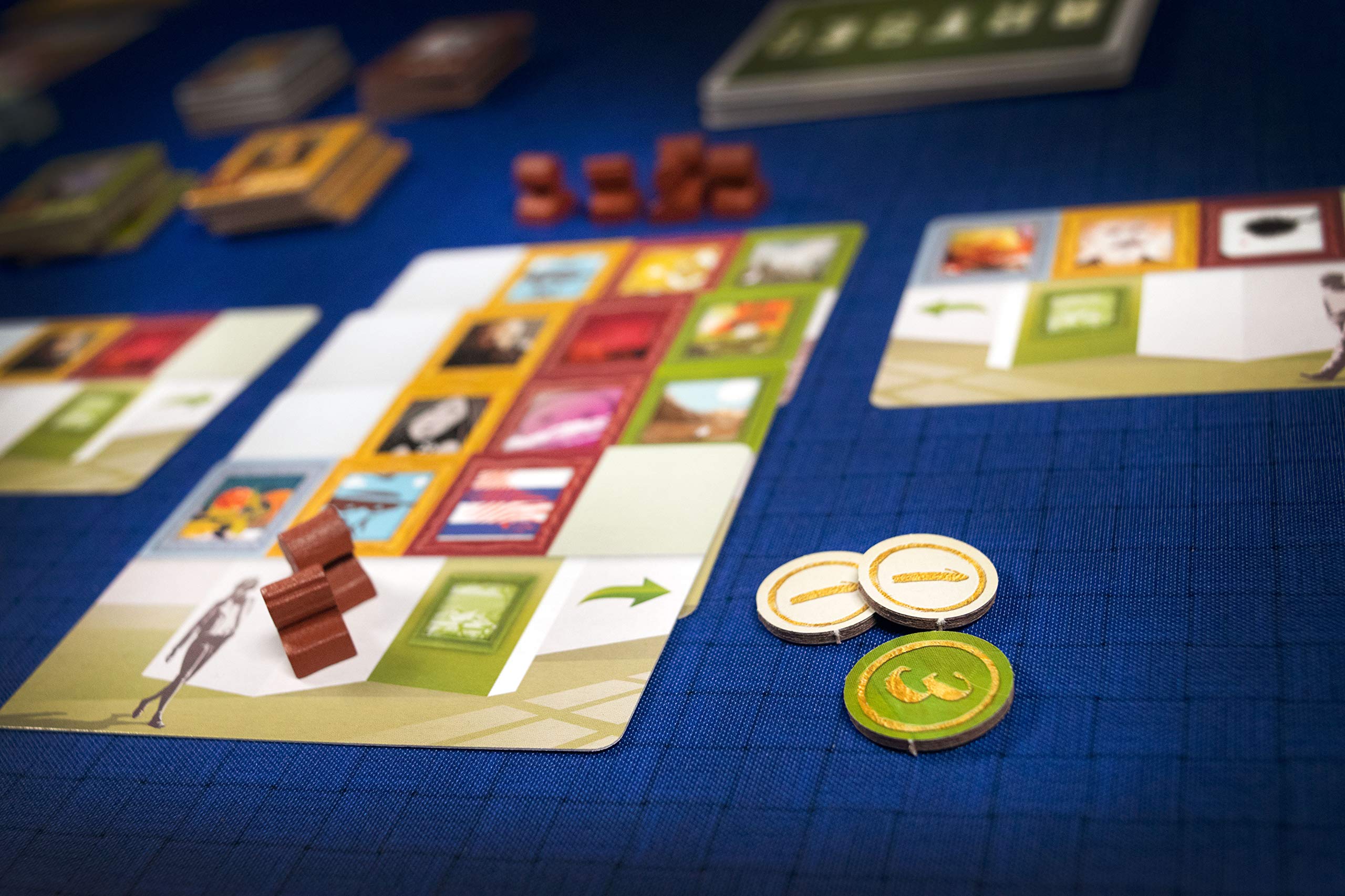 Renegade Game Studios Artsee - Juego de Mesa de Estrategia Familiar, Ideal para Noches de Juego en Casa y Reuniones Sociales