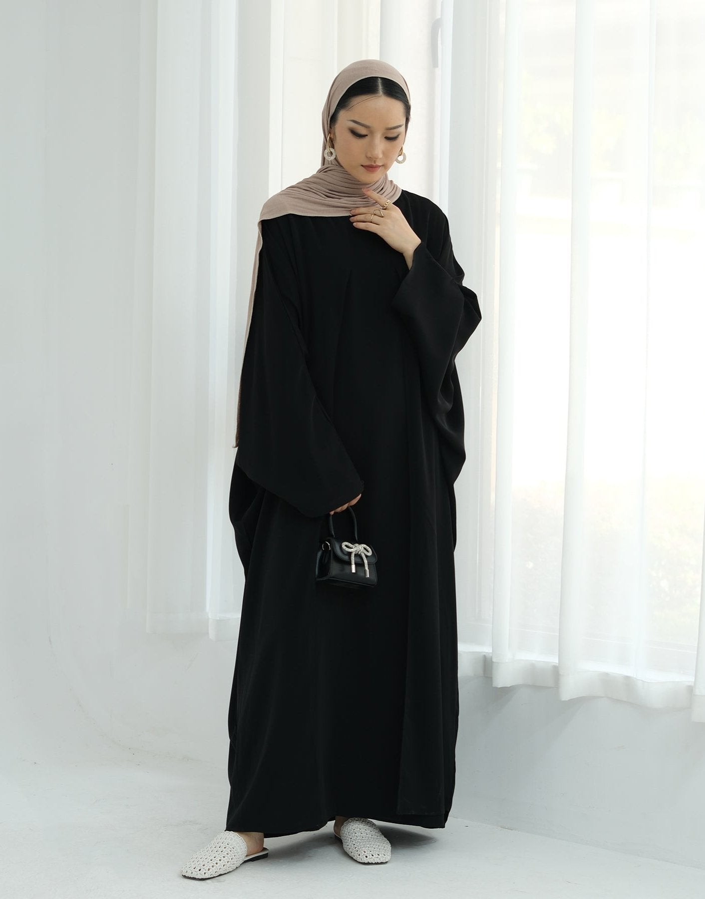 Stylish Izzy 2-in-1 Black Abaya Combo - Modest Muslim Dress for Prayer & Everyday Wear