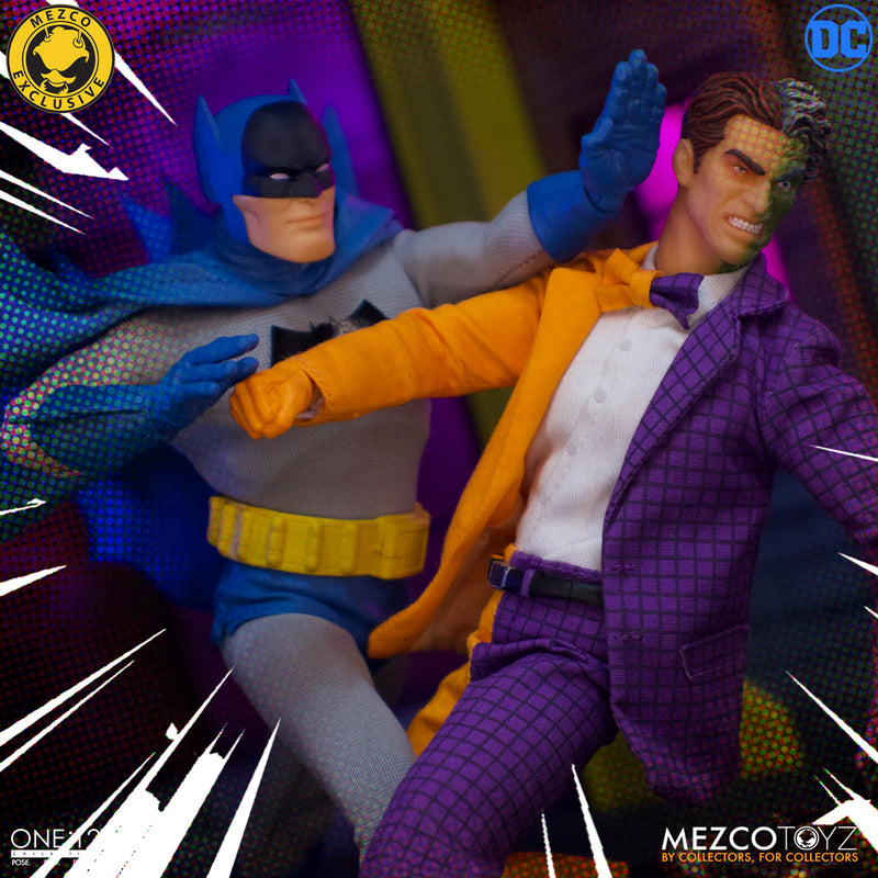 Mezco One:12 Golden Age Batman vs Two-Face Action Figure Set - Collectible DC Comics Superhero & Villain Diorama for Display & Photography