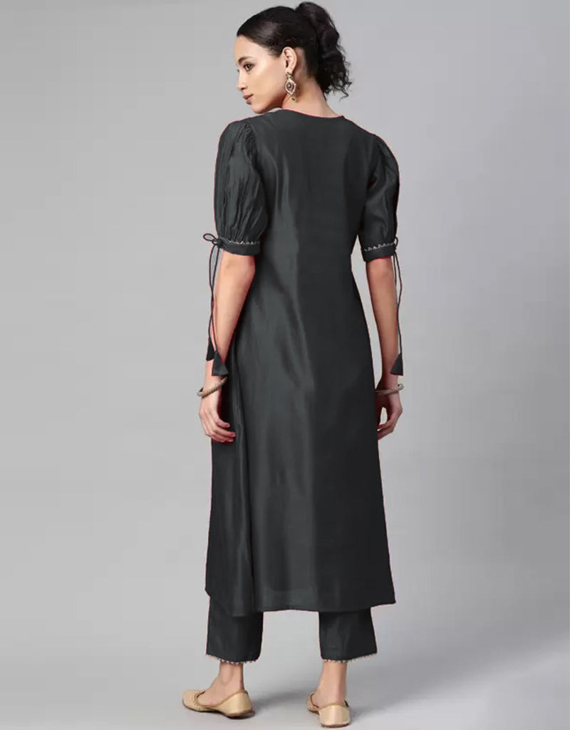 Stylish Black Viscose Rayon Pant Suit for Women - Professional Office Wear & Business Attire - Perfect for Work, Interviews, and Formal Events