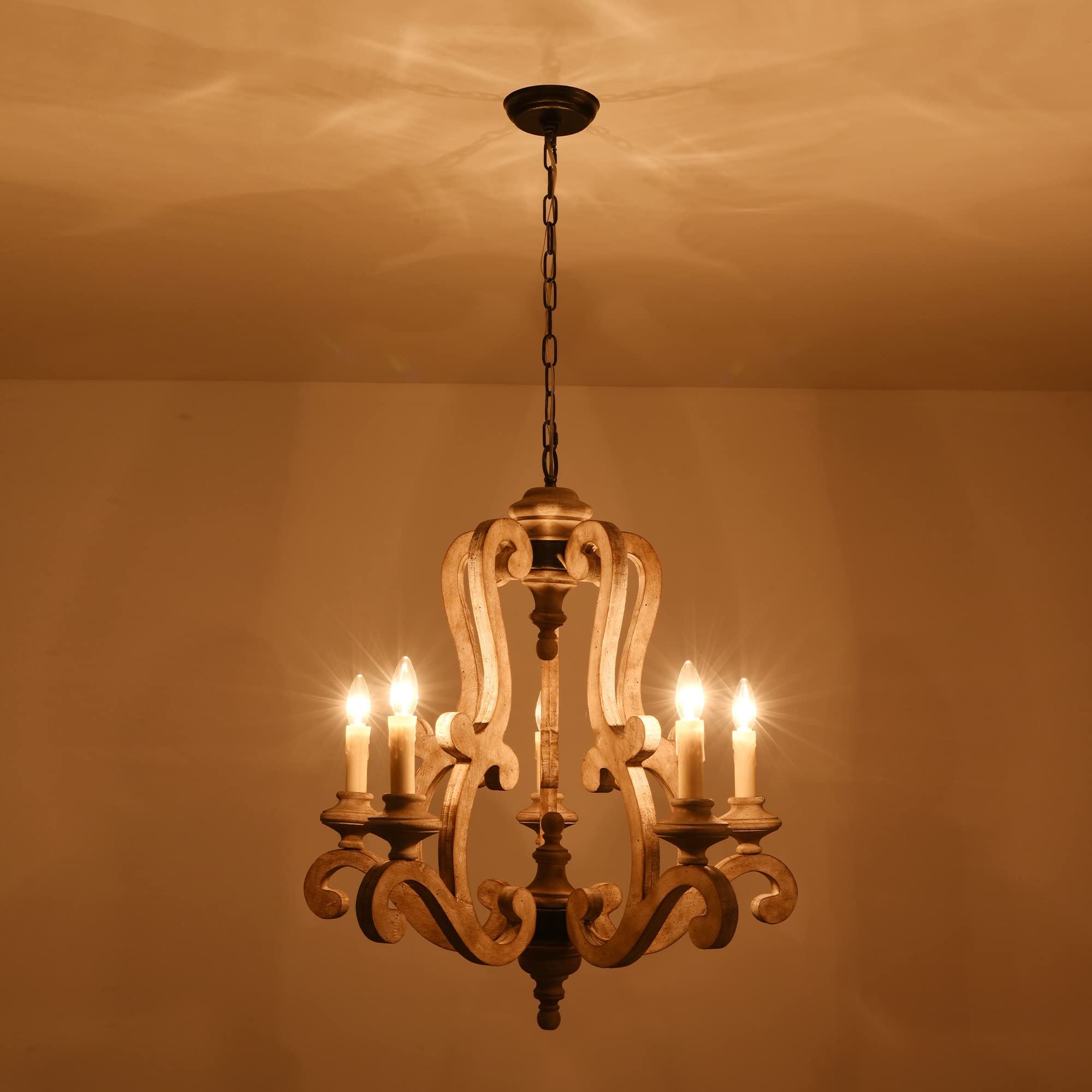 5-Light Farmhouse Chandelier - Rustic Wood Ceiling Light Fixture for Dining Room, Kitchen, Living Room, Bedroom, Entryway & Staircase - Weathered Finish - Perfect for Cozy Home Decor & Farmhouse Style Interiors