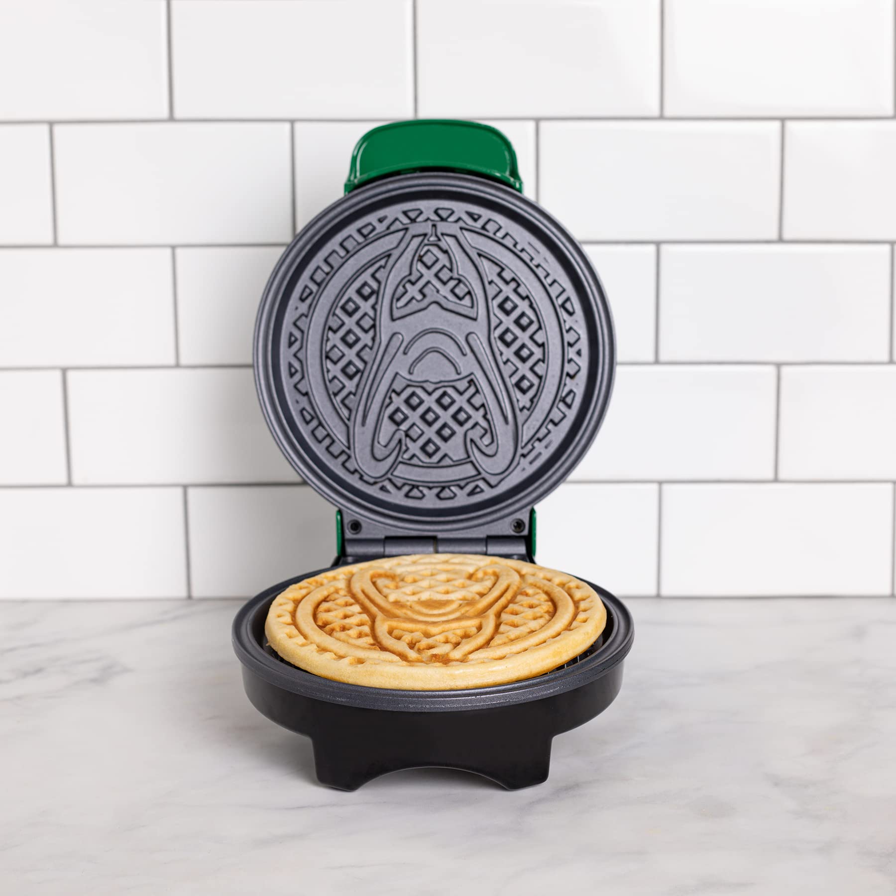Uncanny Brands Marvel Loki Waffle Maker - Make Loki Helmet Shaped Waffles - Fun Breakfast Iron for Kids & Adults - Perfect for Marvel Parties & Themed Breakfasts
