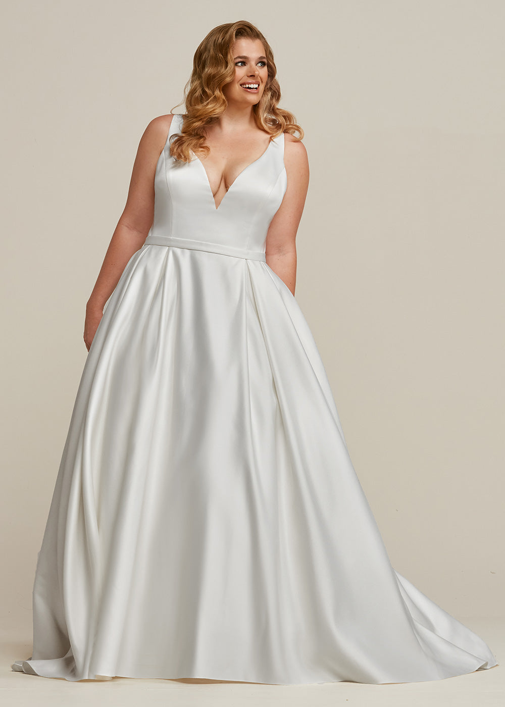 Peyton Elegant Lace Wedding Dress for Bride - Try at Home Comfort - Perfect for Church, Beach & Garden Weddings