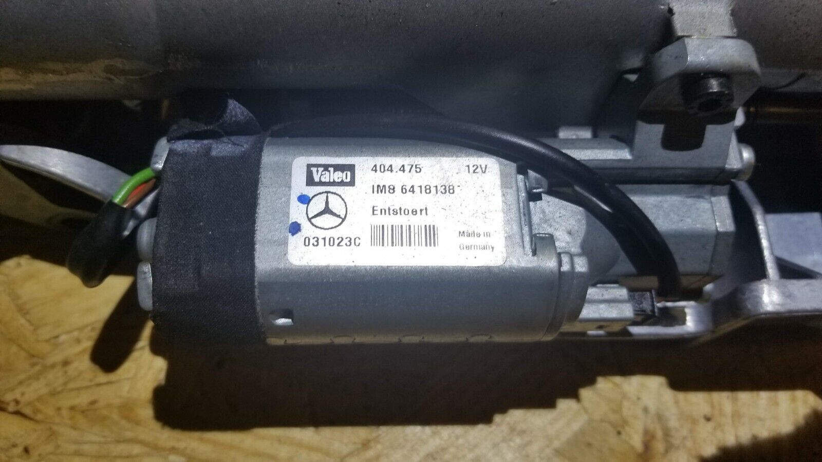 03 04 05 06 Mercedes CL500 Steering Wheel Column Shaft Rod 2204600816 OEM Replacement - Perfect for Smooth Steering & Enhanced Driving Comfort