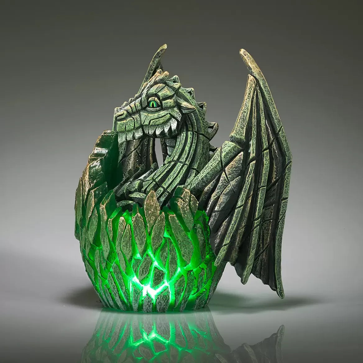 Green Dragon Egg Edge Sculpture - Handcrafted Home Decor for Fantasy & Gothic Style - Perfect for Bookshelf, Desk, or Gift Giving