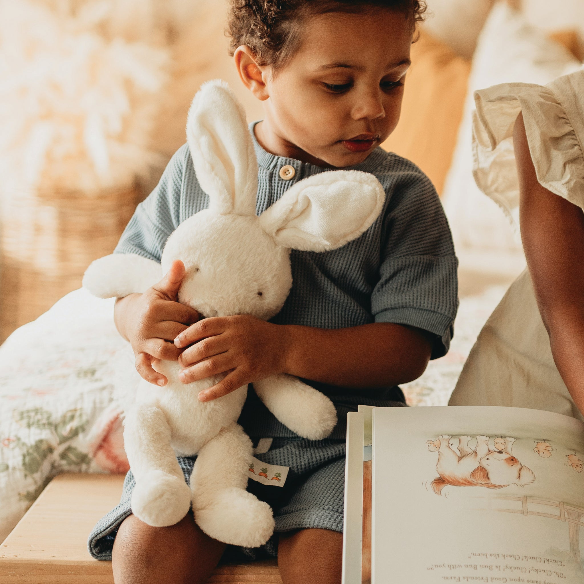 Bun Bun Bunny Plush Toy - Soft Stuffed Animal for Kids, Cute Cuddly Gift for Girls & Boys - Perfect for Bedtime, Nursery Decor & Playtime