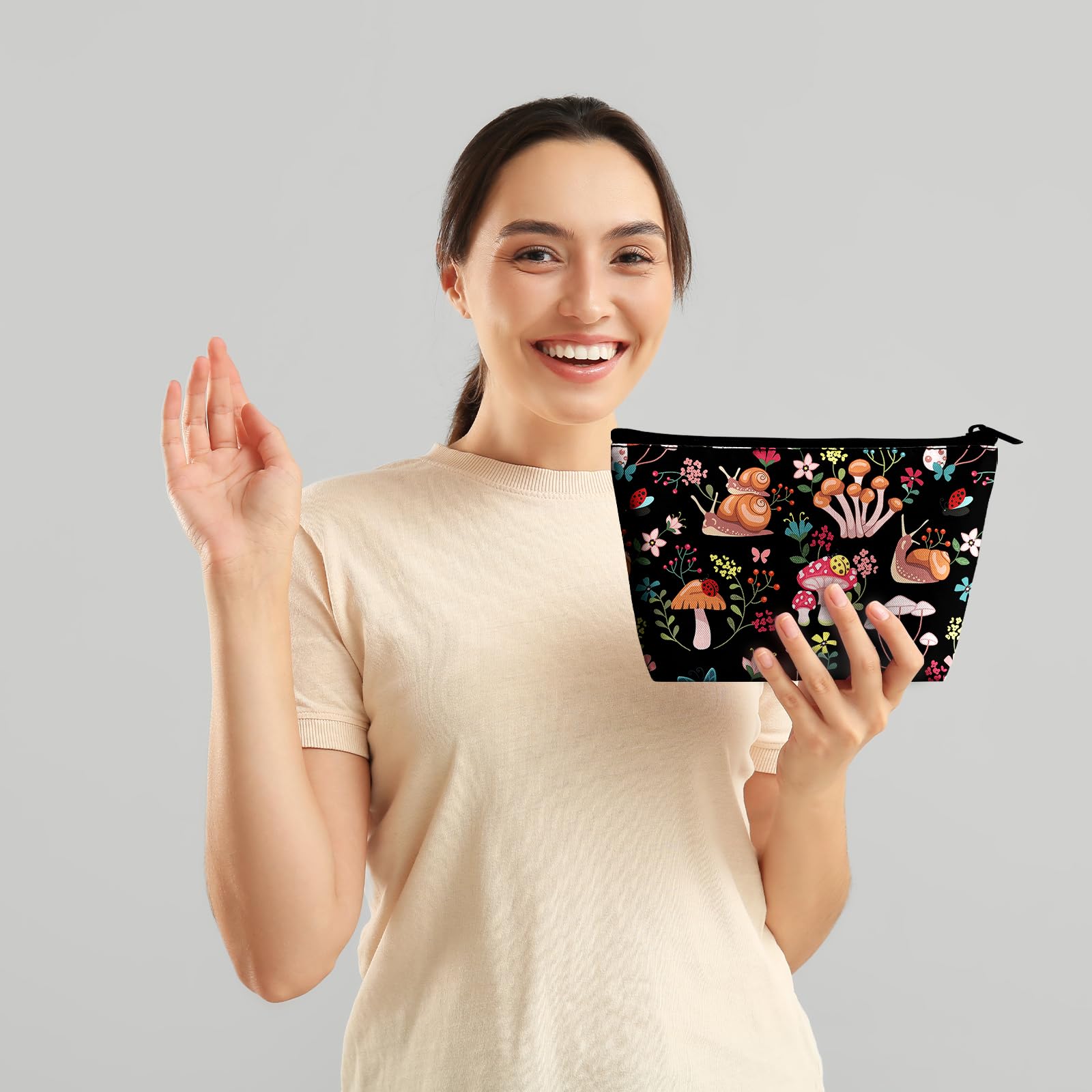 Stylish Mushroom & Snail Print Large Capacity Makeup Bag Set for Women - 1 Cosmetic Organizer & 1 Brush Pouch - Perfect for Travel, Daily Use & Gift Giving
