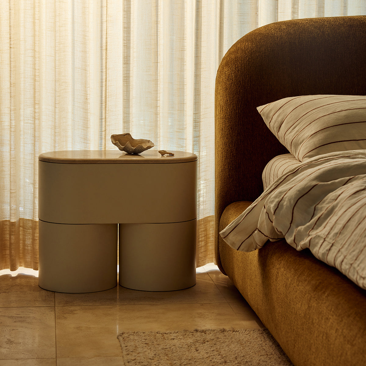 Modern Nightstand with USB Ports and Drawer - Stylish Bedside Table for Bedroom, Living Room, or Office - Perfect for Storing Books, Lamps, and Essentials