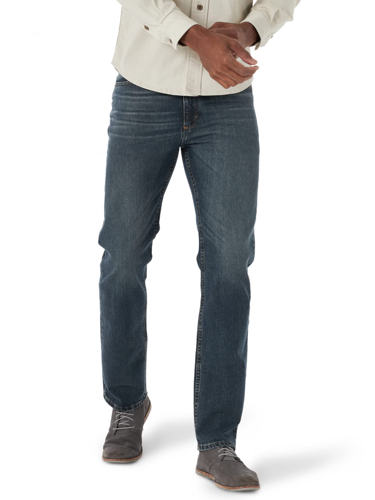Wrangler Men's Free to Stretch Regular Fit Jeans - Comfortable Denim Pants for Casual Wear & Outdoor Activities