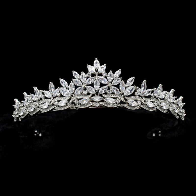 Elegant Silver Crystal Bridal Headpiece 7640 - Wedding Hair Accessory for Bride, Bridesmaids & Prom | Perfect for Weddings, Proms & Special Occasions