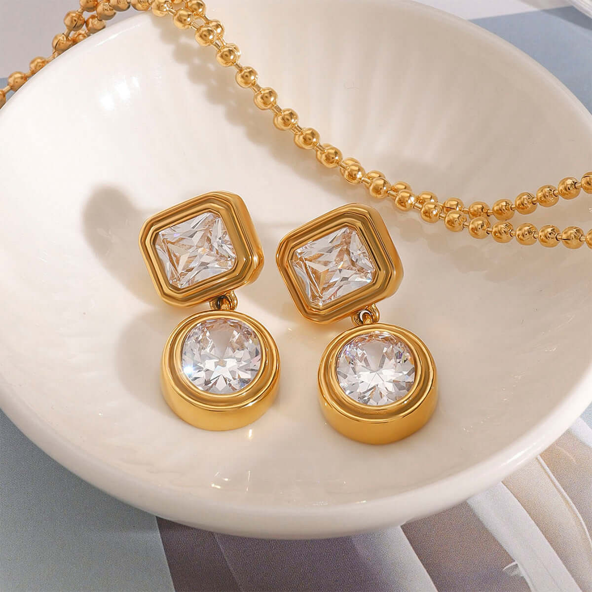 Vintage Gold Geometric Dangle Earrings for Women - Retro Chic Statement Jewelry | Perfect for Parties, Weddings & Everyday Wear | JDE024