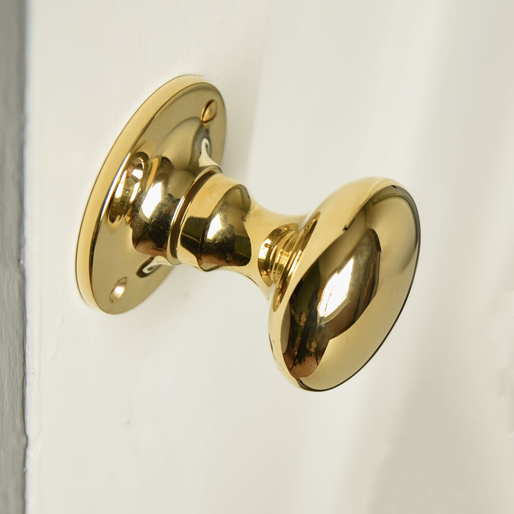 Polished Brass Cushion Door Knobs - Vintage Style Cabinet & Drawer Pulls for Home Decor - Perfect for Bedroom, Bathroom, and Kitchen Cabinets
