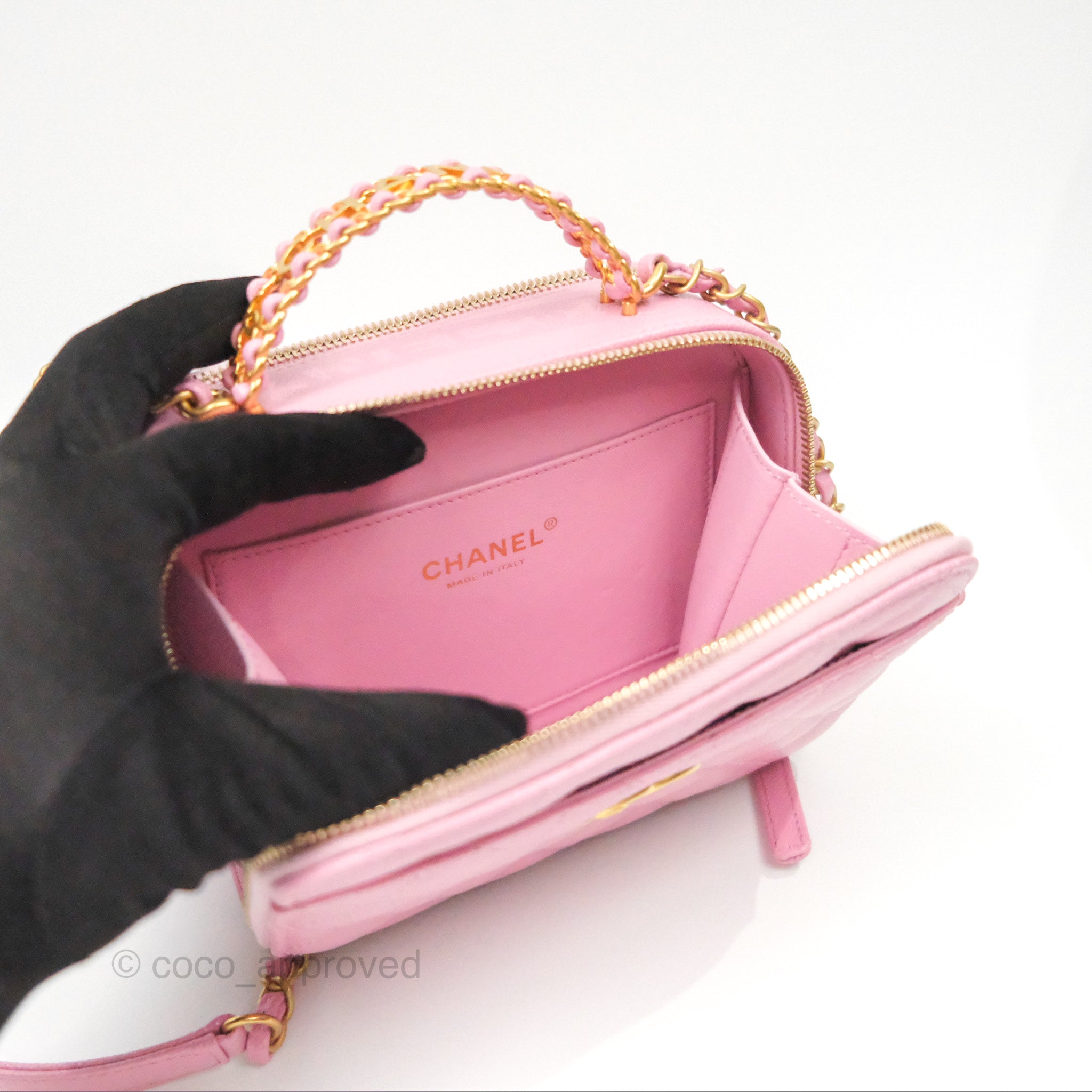 Chanel Caviar Quilted Small Vanity Case Handbag in Light Pink - Luxury Crossbody Bag for Women, Perfect for Date Night & Special Occasions
