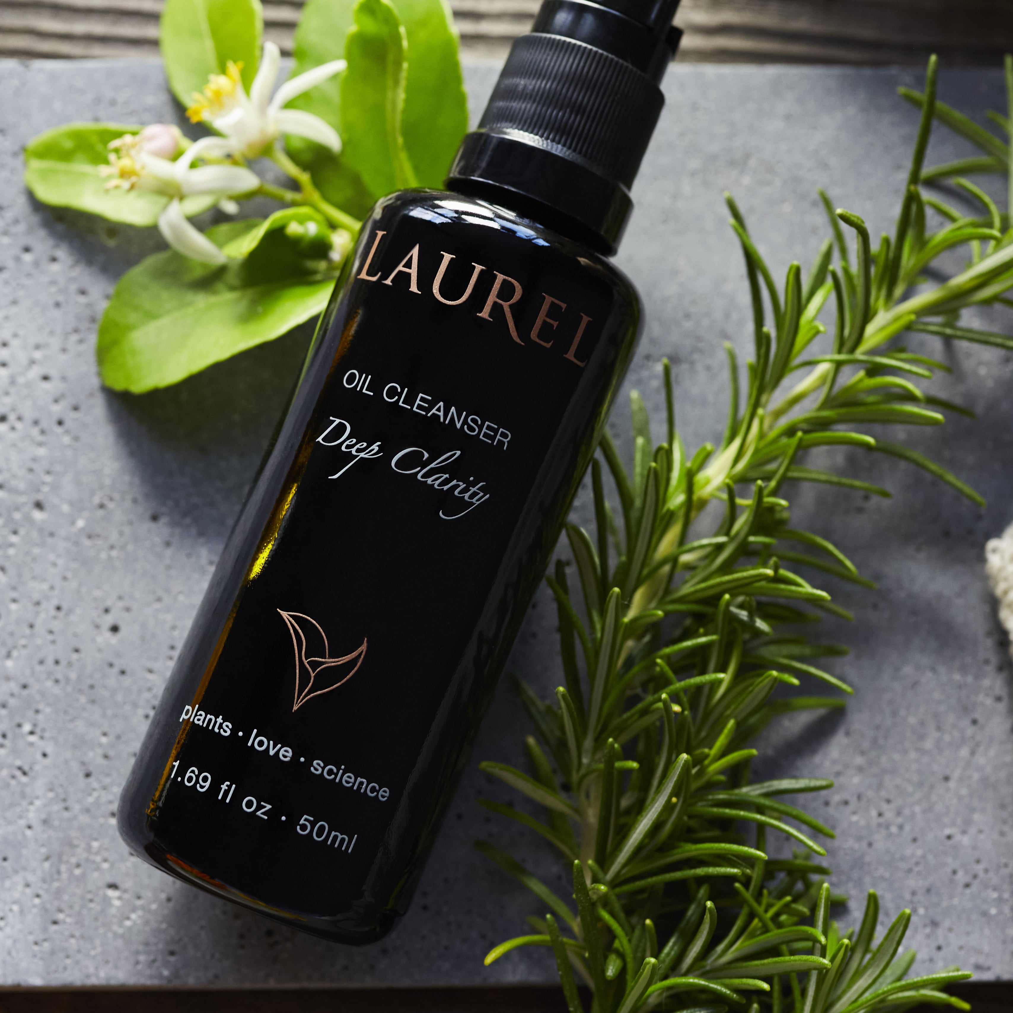 Laurel Oil Cleanser for Deep Clarity - Gentle Facial Cleansing Oil for Acne-Prone & Sensitive Skin | Perfect for Daily Skincare Routine & Makeup Removal