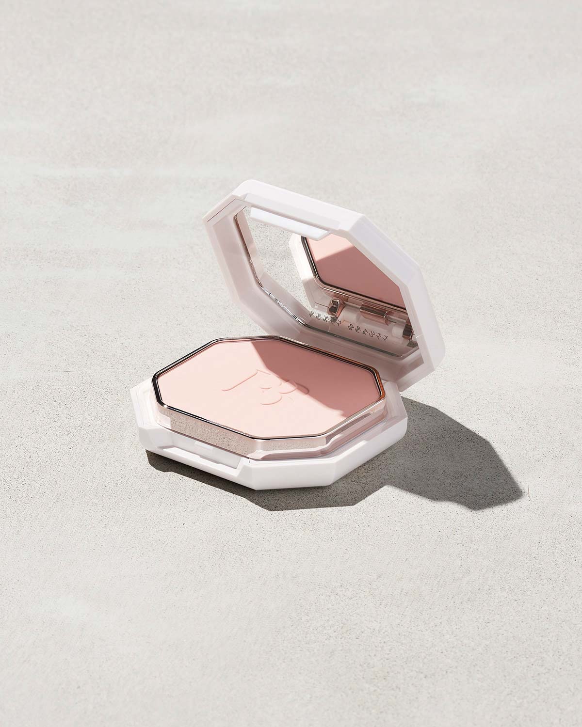 Pro Filt'r Soft Matte Powder Foundation #110 - Oil Control & Long-Lasting Makeup for Oily Skin | Perfect for Everyday Wear & Photo Shoots