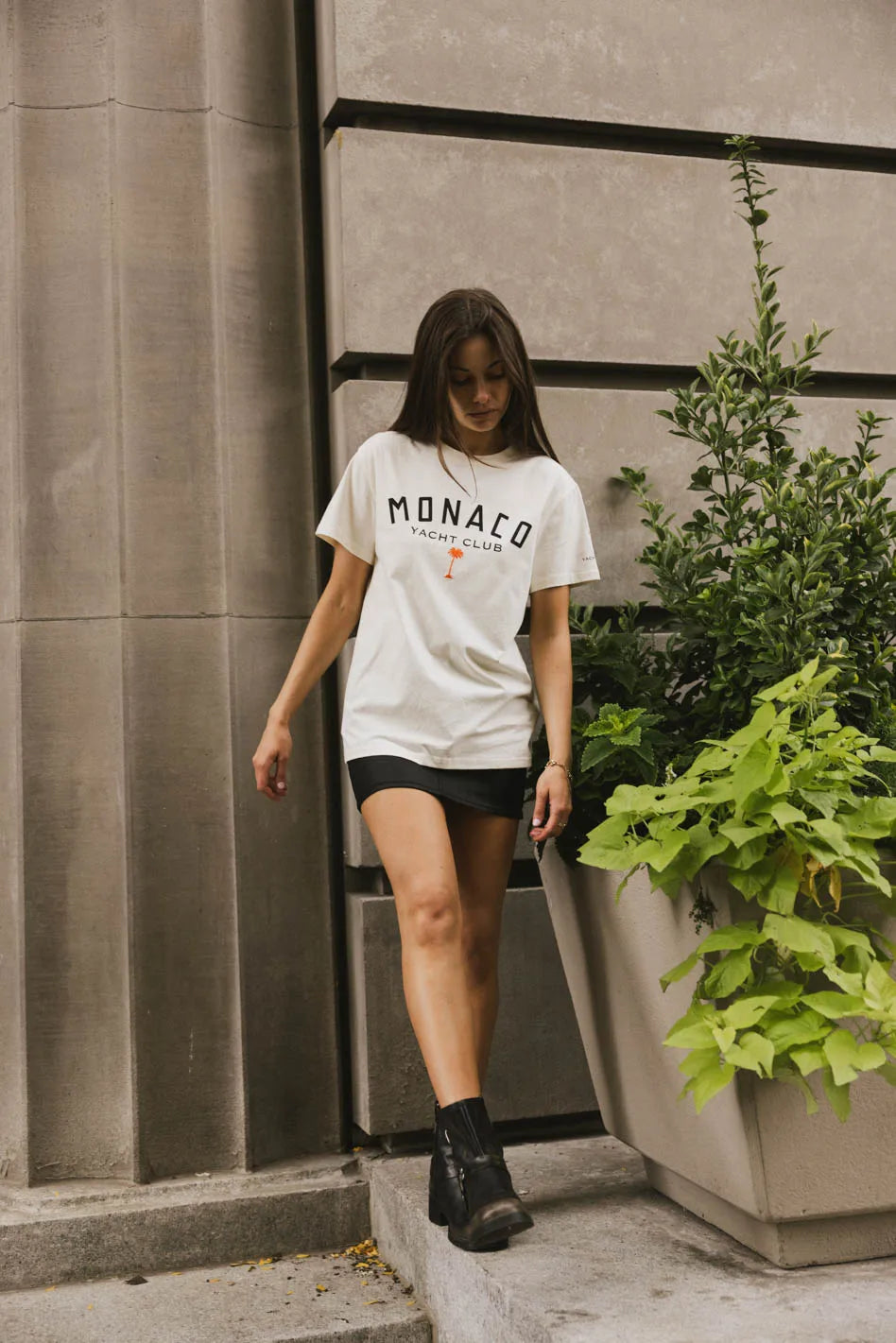 Monaco Yacht Club Graphic T-Shirt for Men & Women | Vintage Nautical Style Cotton Tee | Perfect for Sailing, Beach Vacations & Casual Wear