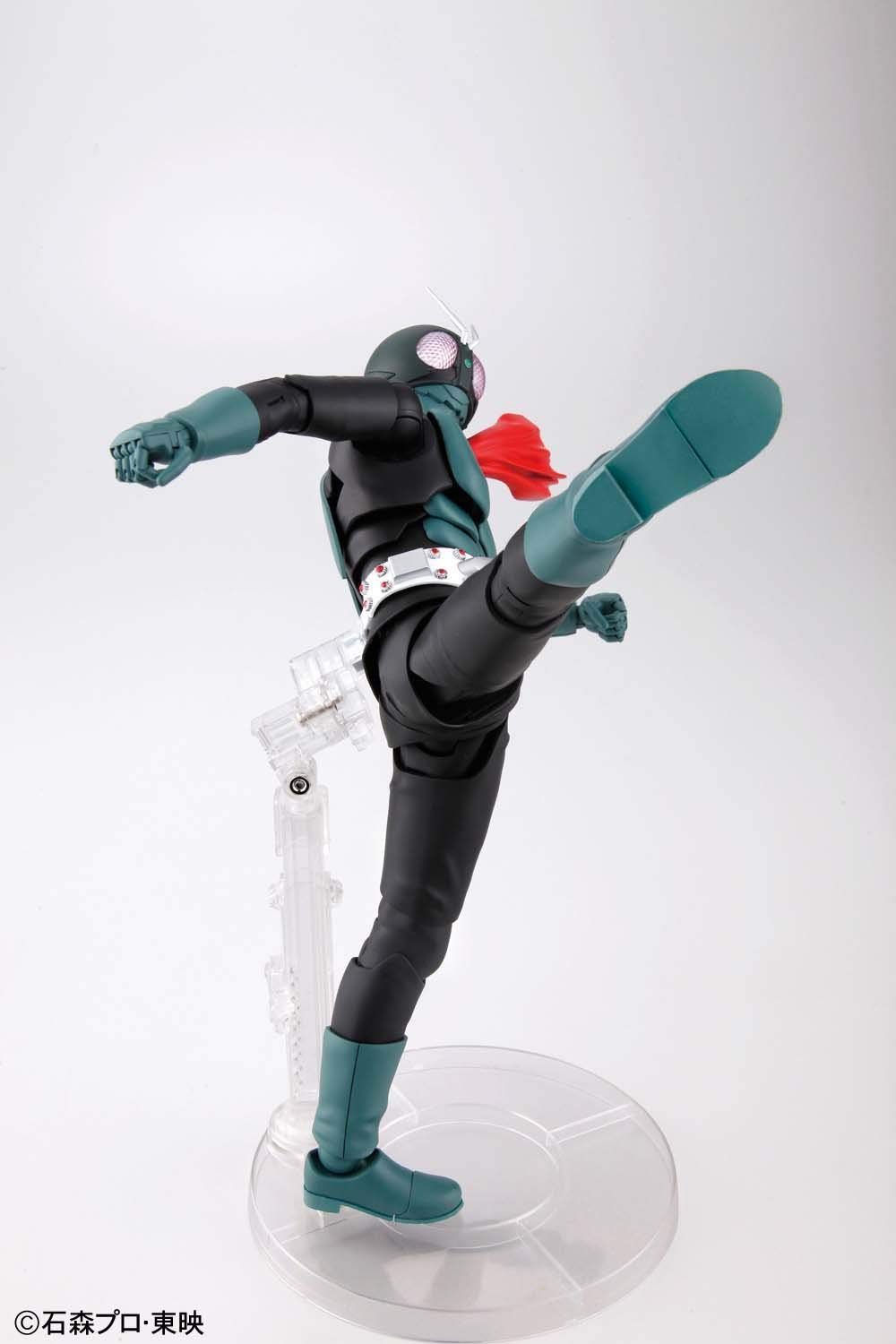 Bandai Figure Rise 1/100 MG Kamen Rider Masked Rider 1 Model Kit - Premium Collectible Action Figure for Anime Fans & Model Builders - Perfect for Display, Cosplay, and Gift Giving