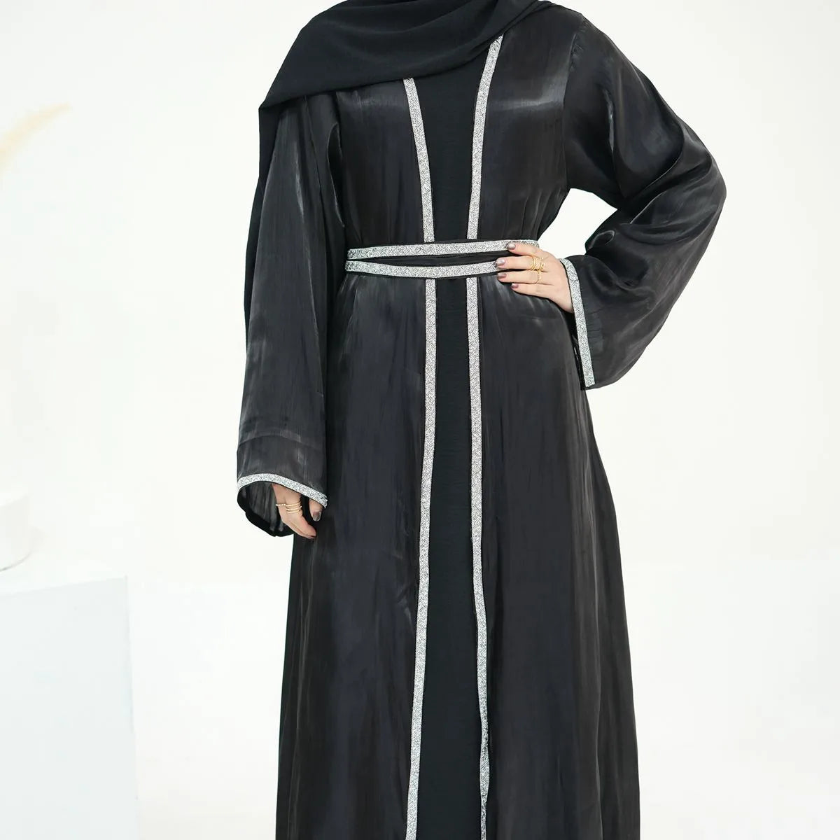 2-Piece Hotfix Rhinestone Sparkling Open Abaya Dress Set with Inner Dress - Perfect for Weddings, Parties & Special Occasions
