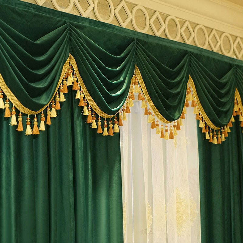 Remy Classic Velvet Valance - Elegant Green Window Valance for Bedroom & Living Room Decor - Soft Drapes for Windows, Perfect for Home Decor & Interior Design