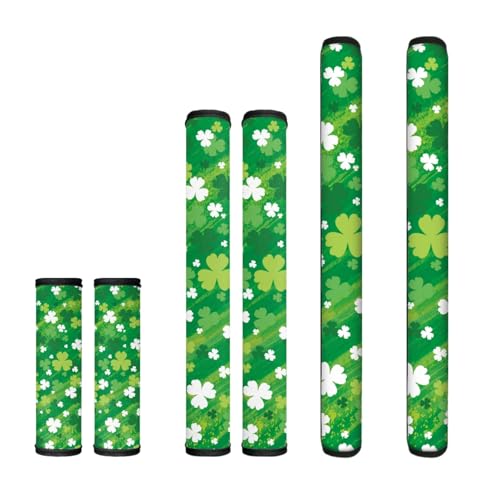 St.Patrick's Day Leaves Green