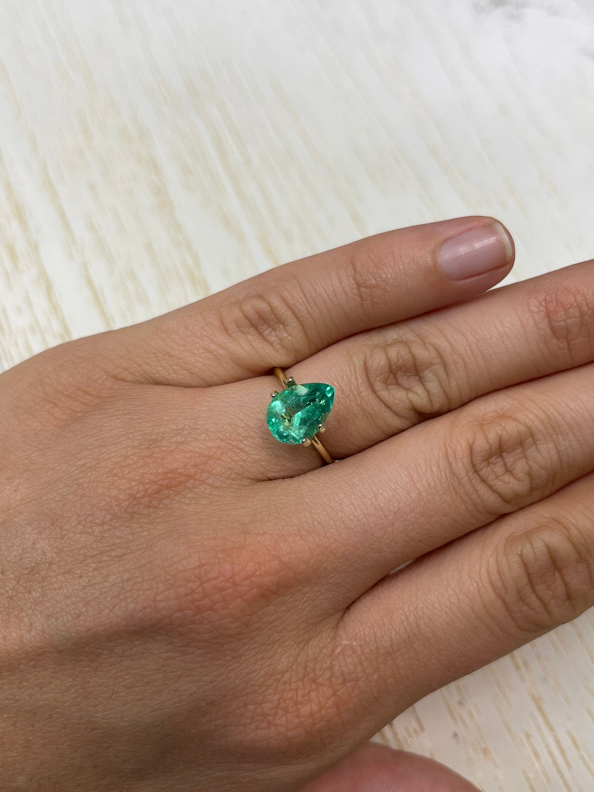 2.77 Carat 11x8mm Bubbly Natural Loose Colombian Emerald Pear Cut Gemstone for Jewelry Making, Engagement Rings & Luxury Gifts