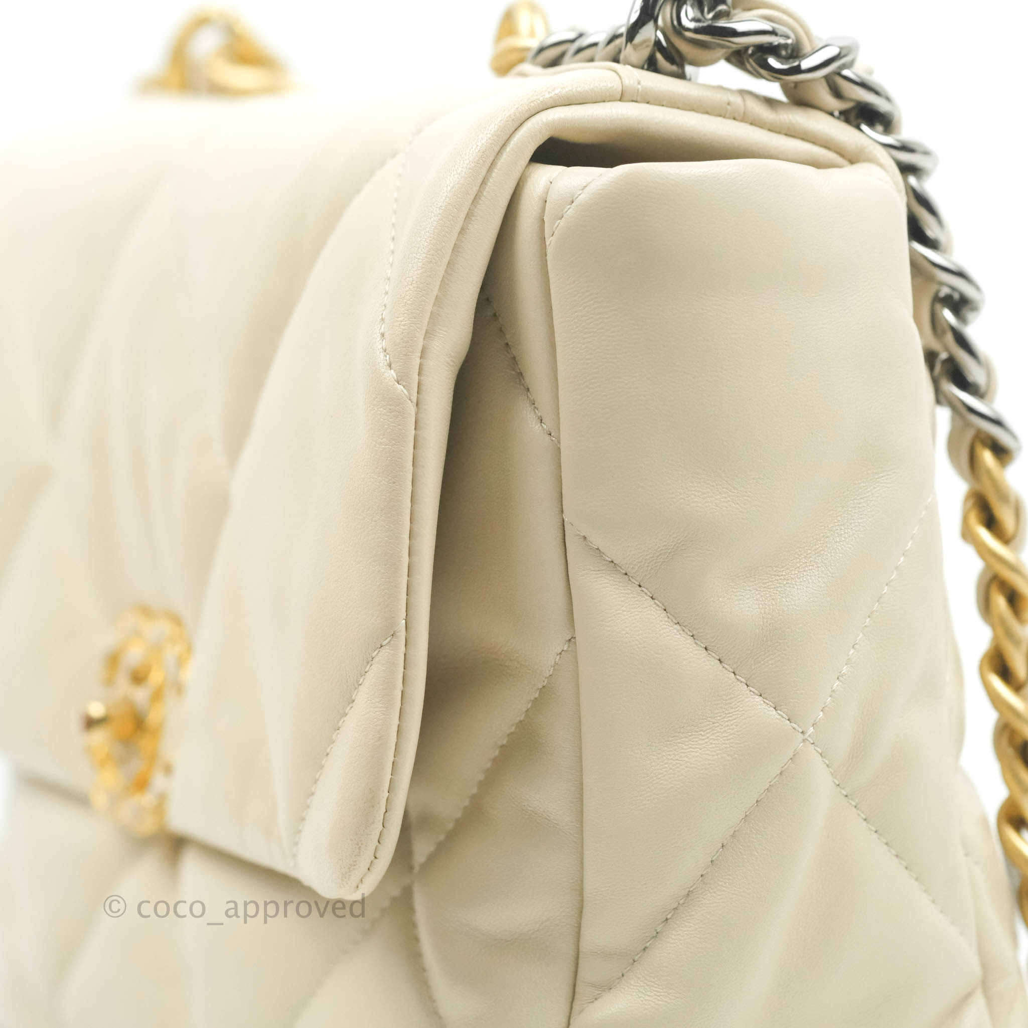 Chanel 19 Medium Flap Bag in Beige with Mixed Hardware - Luxury Designer Handbag for Women, Perfect for Work, Evening & Special Occasions