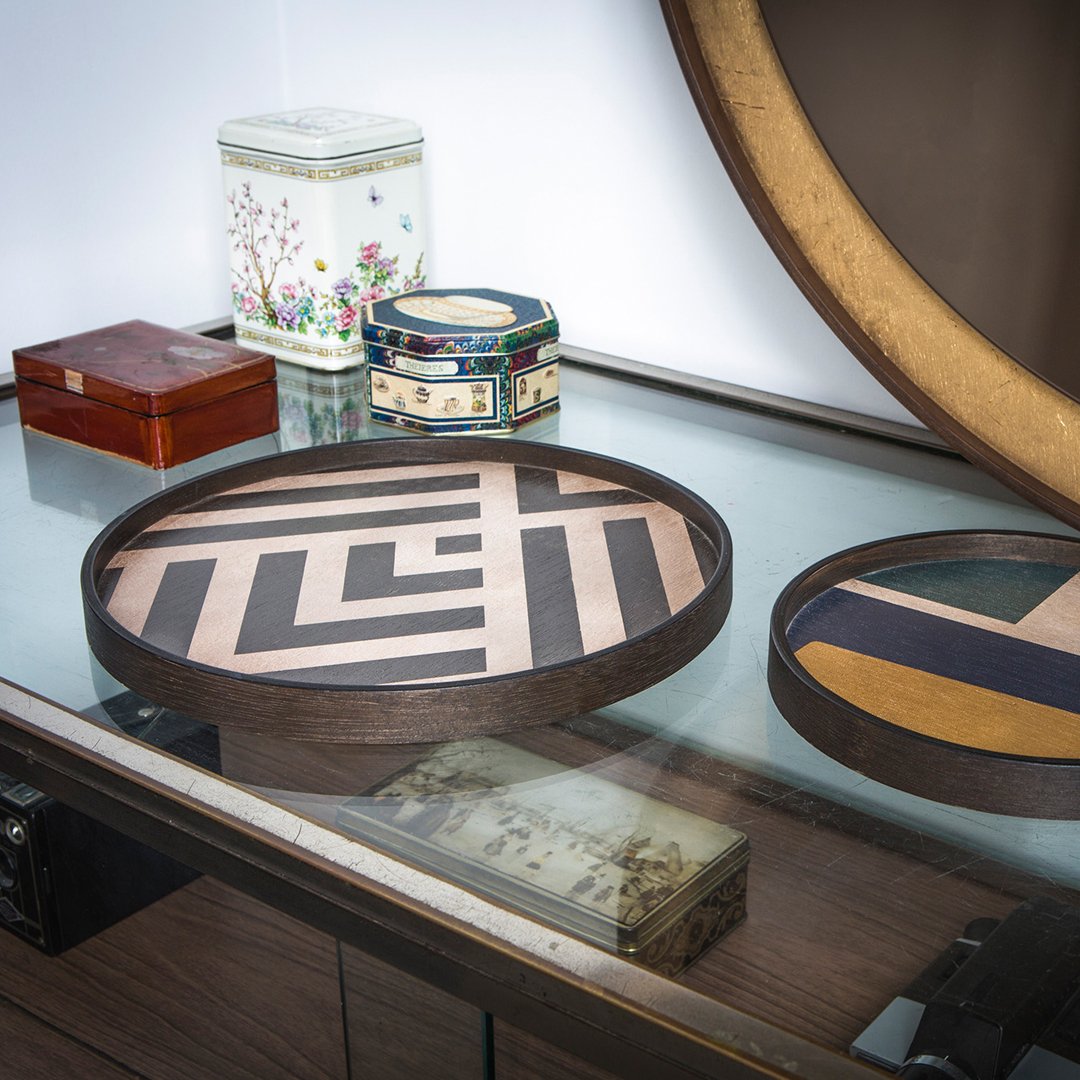 Circle Valet Tray - Stylish Metal Catch-All Organizer for Keys, Coins & Jewelry | Perfect for Entryway, Bedroom or Office Desk Decor