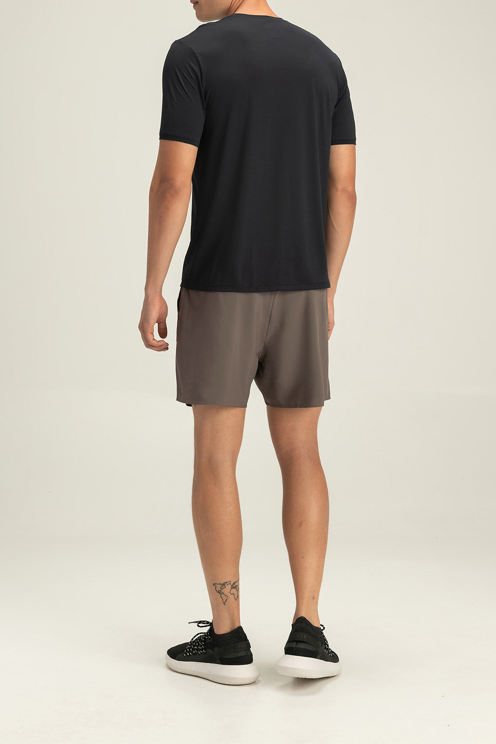 Men's Athletic Training Shorts 446580 - Lightweight & Breathable Workout Shorts for Running, Gym & Sports