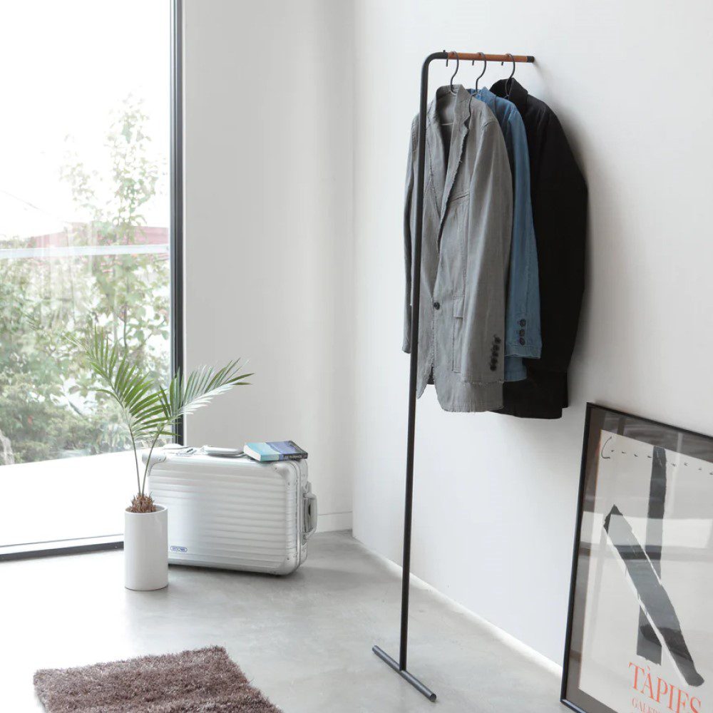 YAMAZAKI Tower Leaning Coat Hanger Rack - Space Saving Entryway Organizer for Jackets, Hats & Bags | Modern Black Standing Clothes Rack for Small Apartments & Bedrooms