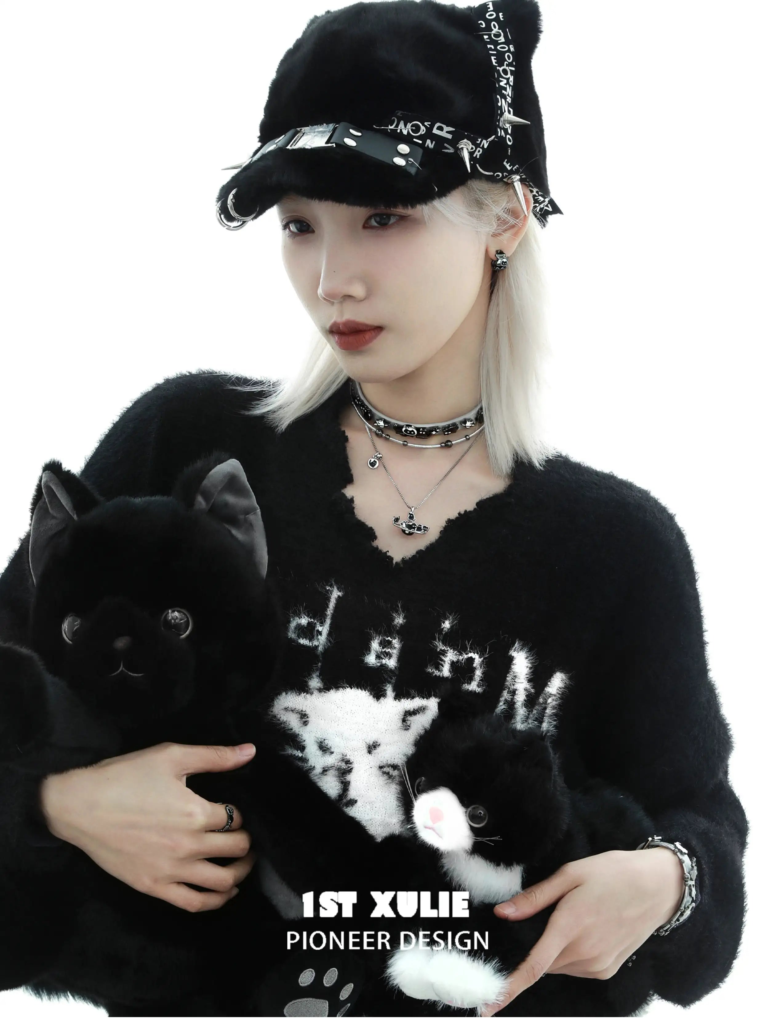 18K Black Gold Plated Ghost Black Cat Pendant Choker Necklace for Women - Gothic Jewelry for Halloween, Cosplay & Everyday Fashion Accessories