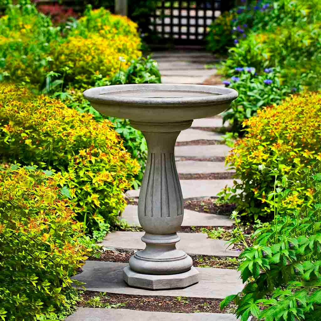 Campania International Wyndmoor Birdbath - Classic Outdoor Garden Decor for Birds | Perfect for Backyard, Patio, and Lawn Decoration | Attract Wild Birds with Elegant Design