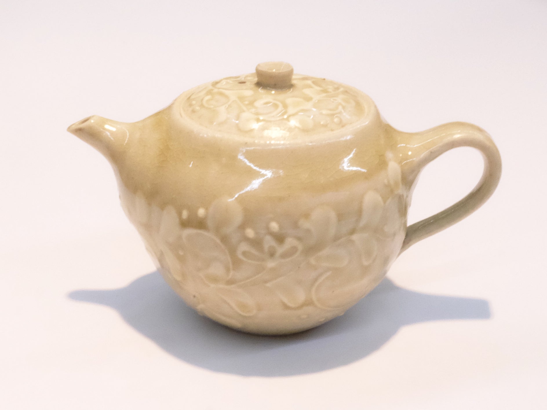 Aya Kondo Ash White Ceramic Teapot - Premium Japanese Tea Set for Loose Leaf Tea - Perfect for Home, Office & Tea Ceremonies