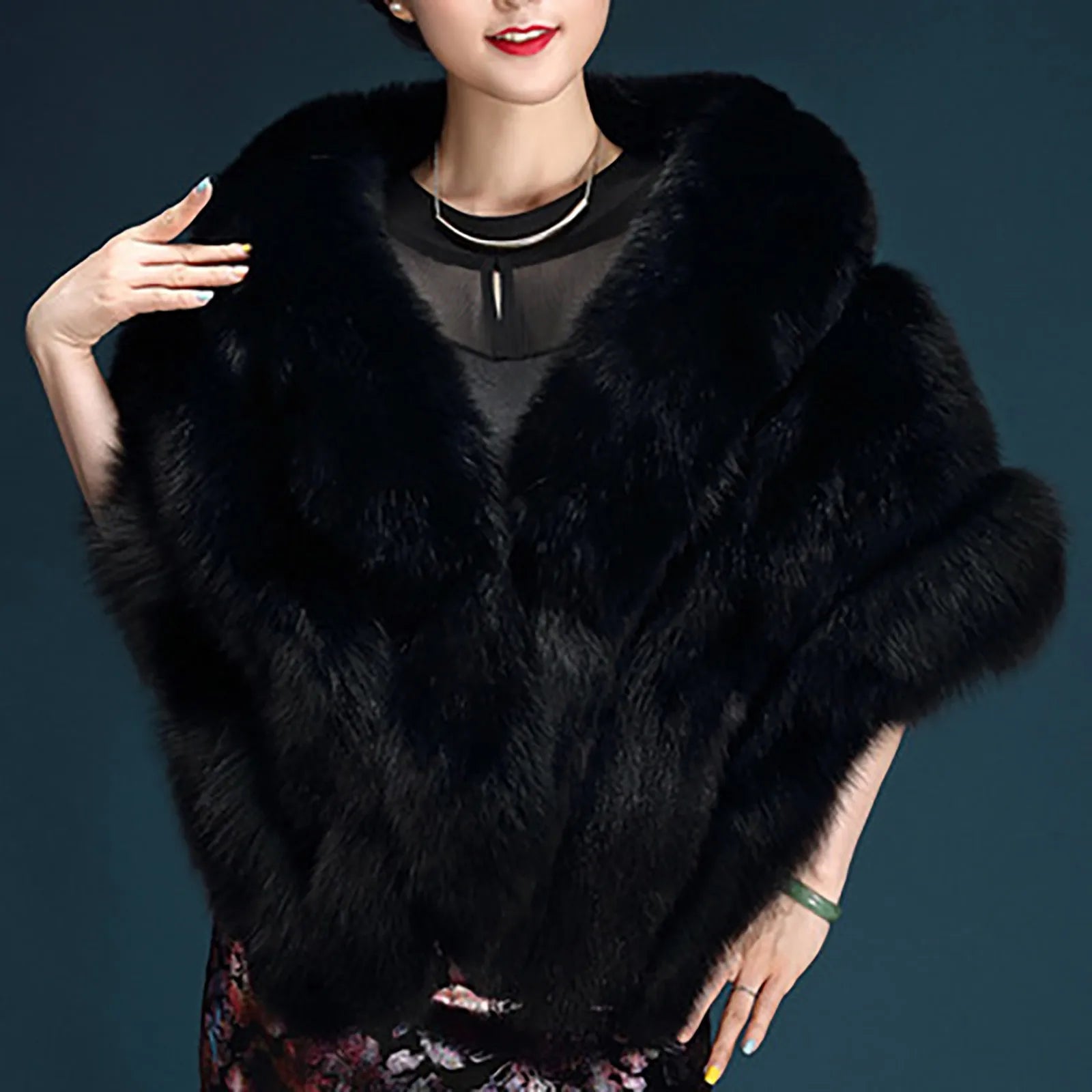 Luxury Faux Fur Shawl for Weddings - Soft Thick Bridal Wrap, Elegant Women's Formal Accessory for Parties, Evening Events & Winter Occasions