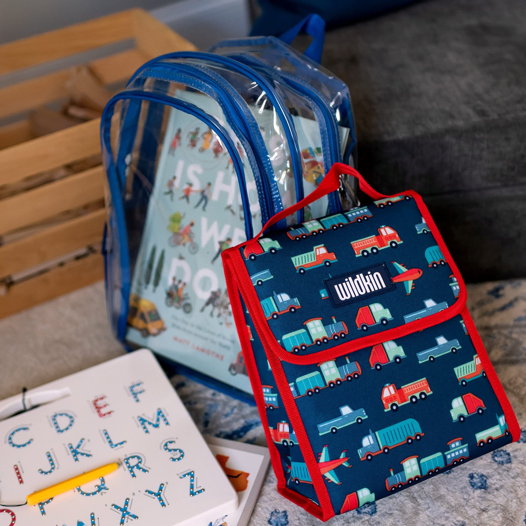 Wildkin Kids Insulated Lunch Bag - Reusable Thermal Lunch Box for School, Travel & Picnics - Keeps Food Hot or Cold for Hours - Perfect for School Lunches, Road Trips & Outdoor Adventures