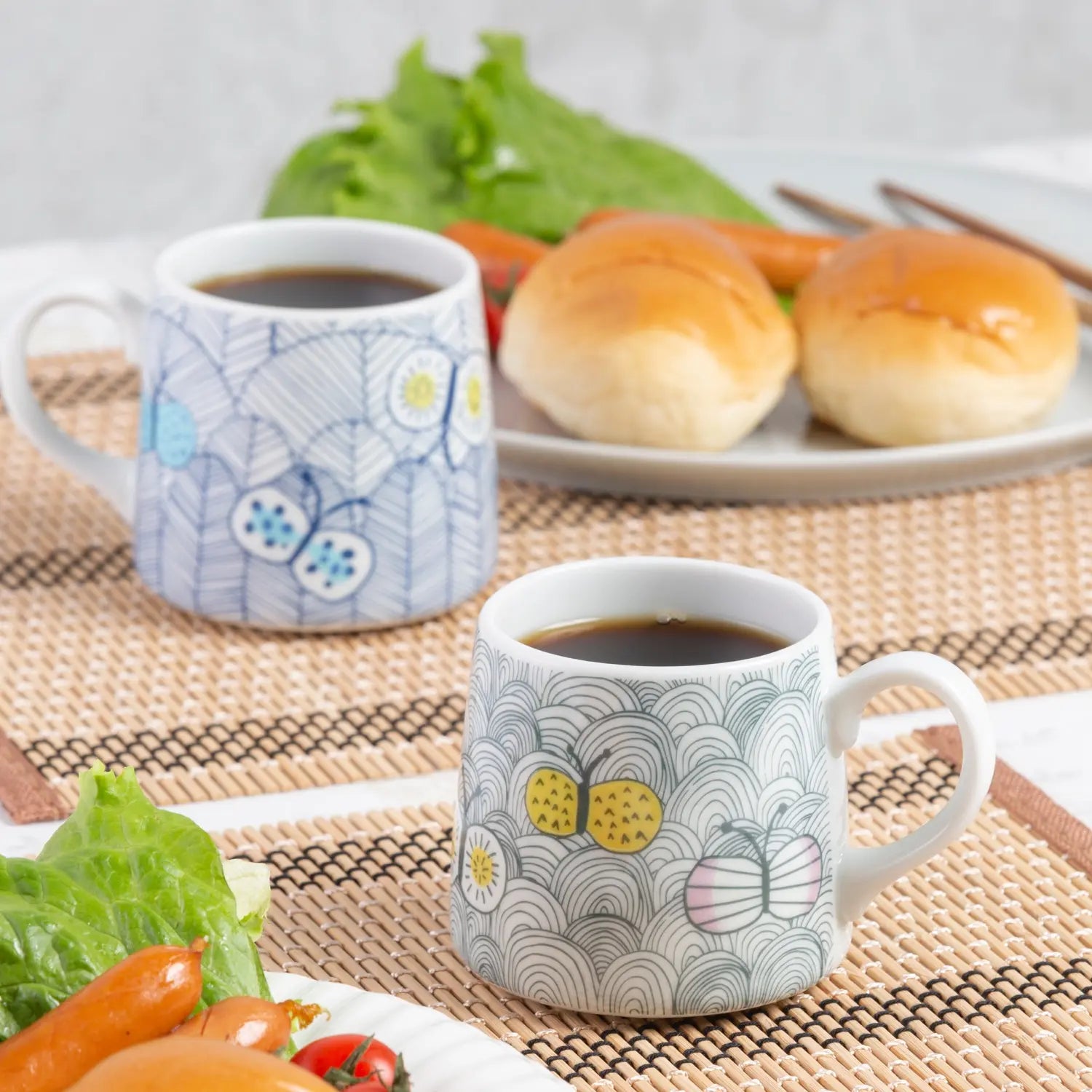 Harekutani Porcelain Butterfly Mug - Elegant Floral Tea Cup with Handle, Perfect for Coffee, Tea & Hot Drinks - Ideal Gift for Home, Office & Garden Use