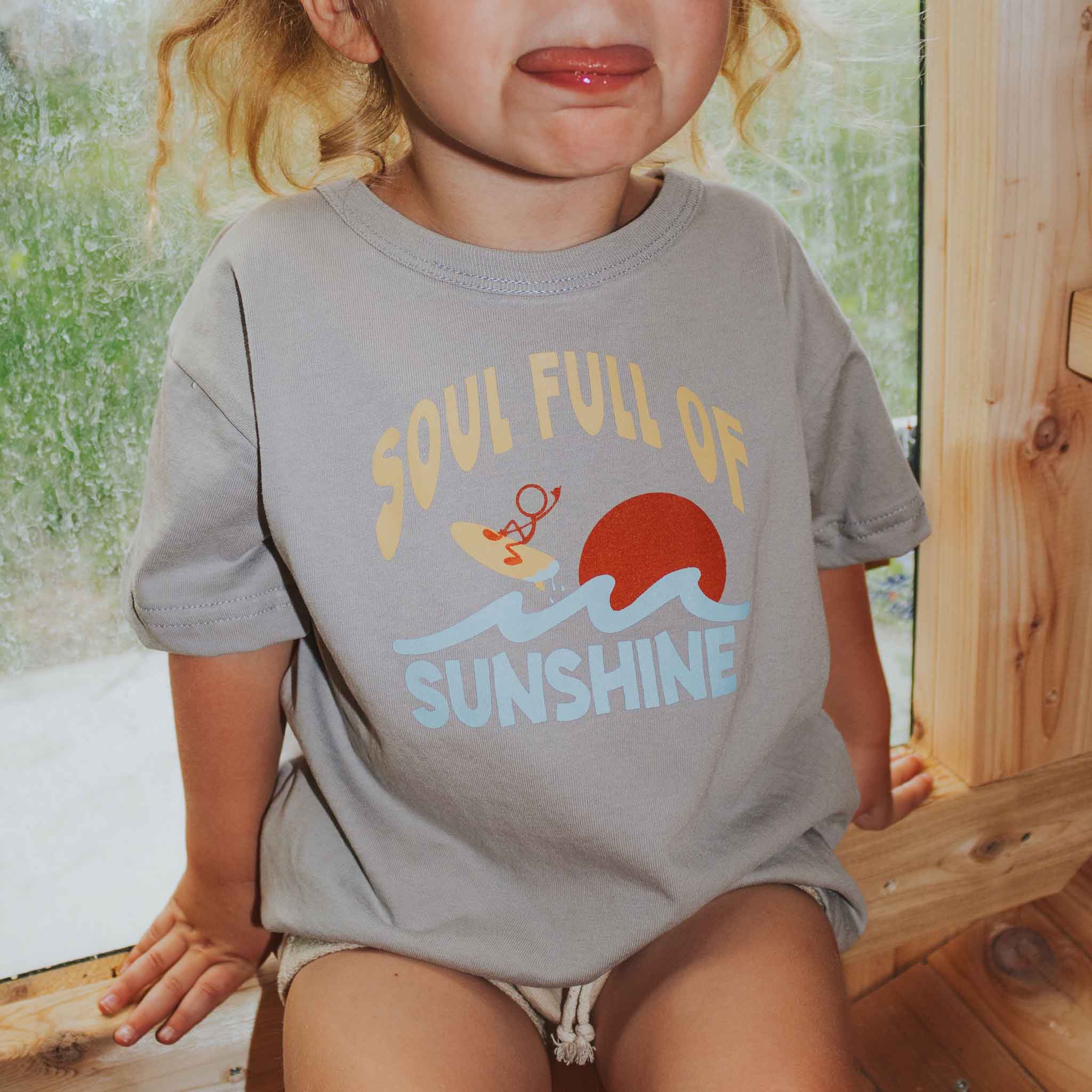 Soul Full of Sunshine T-Shirt - Positive Vibes Graphic Tee for Women & Men | Casual Wear, Summer Outfits, Beach Vacation Style