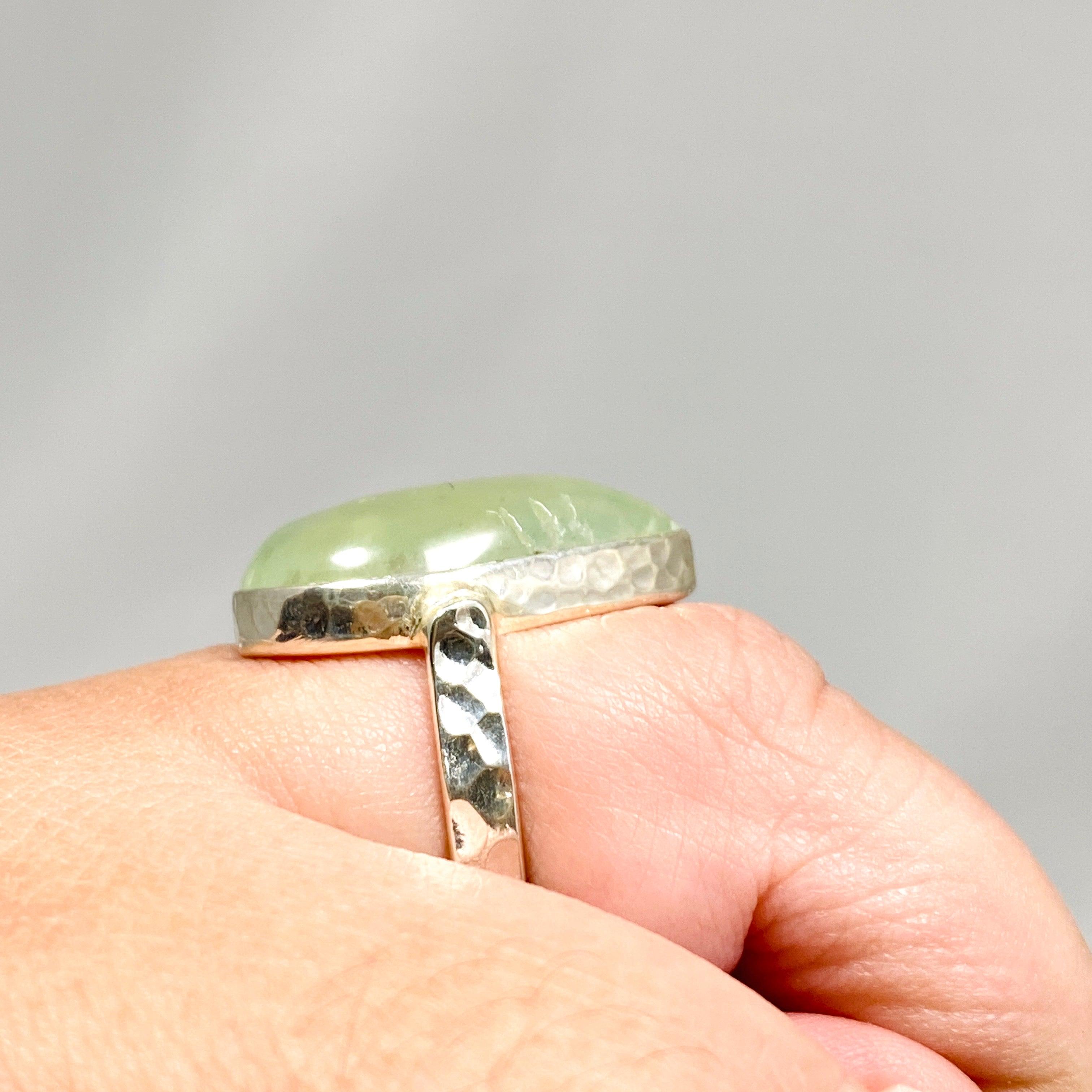 Prehnite Teardrop Hammered Band Ring - Size 10 - KRGJ3159 - Elegant Boho Jewelry for Women, Perfect for Weddings, Parties & Everyday Wear