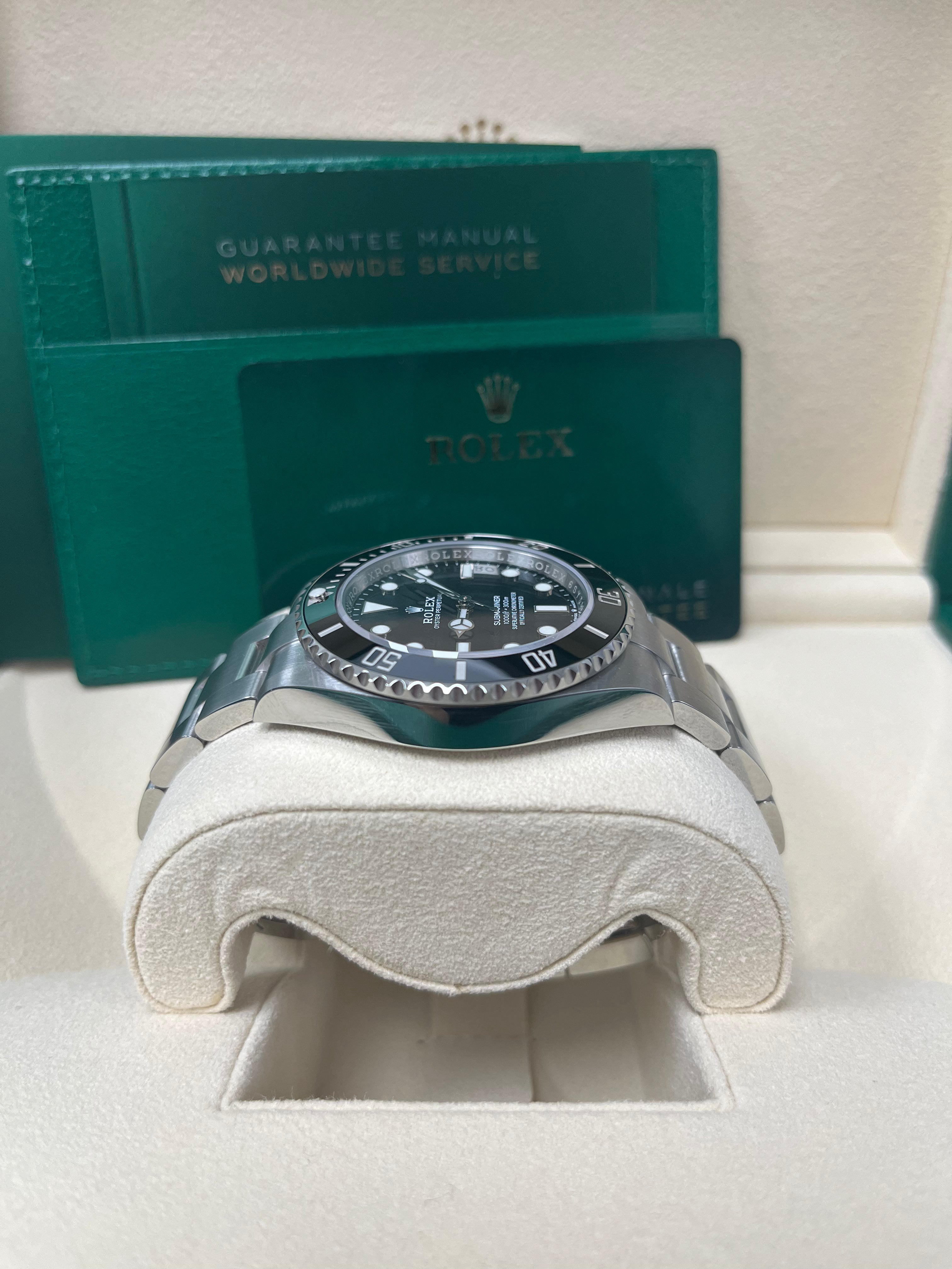 Rolex Submariner No Date 124060 Men's Luxury Watch - Black Dial Stainless Steel Dive Watch for Professional Scuba Diving & Everyday Wear