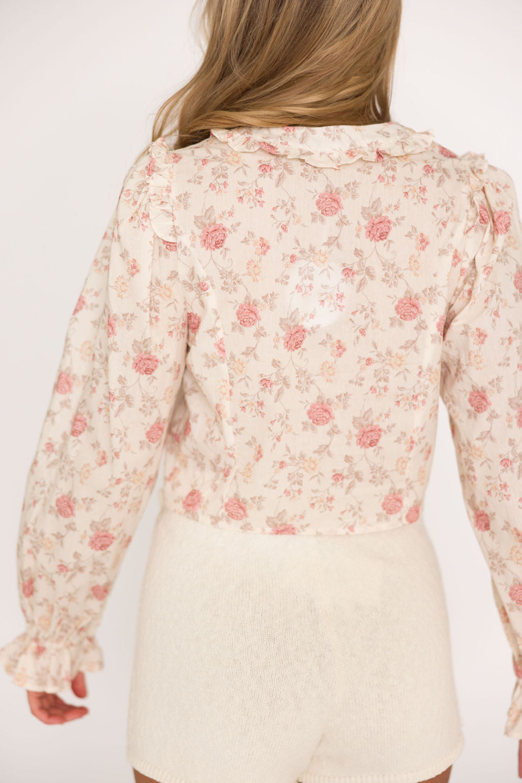 Hollis Ruffle Tie Top Women's Blouse - Cream & Pink Floral Print, Casual Summer Shirt for Date Night & Beach Outfits