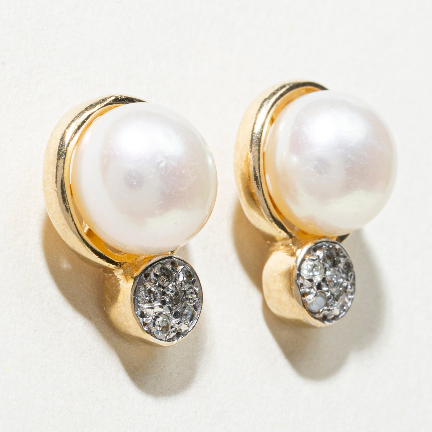 0.14ctw Pearl & Diamond Stud Earrings for Women - Elegant & Timeless Jewelry Gift for Wedding, Anniversary, or Special Occasion