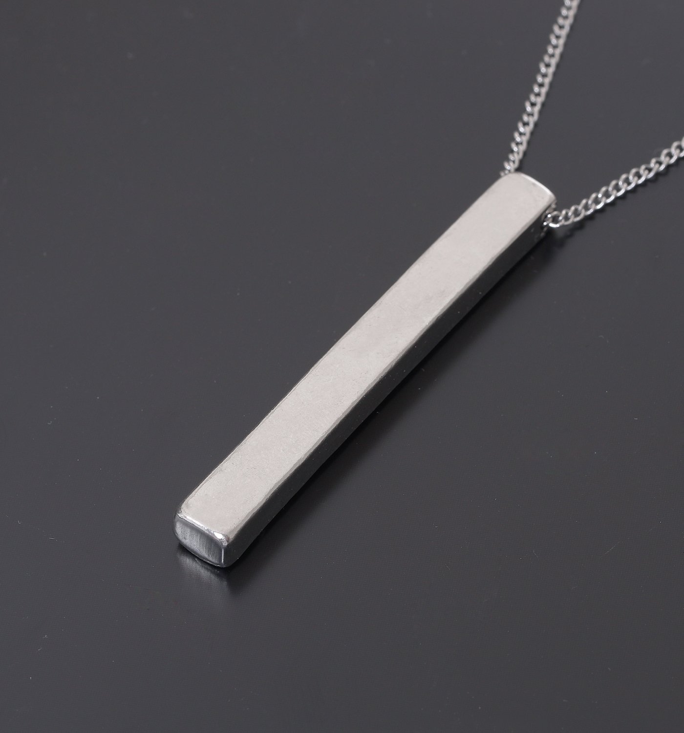 JYJ Women's Layered Hammered Bar Pendant Necklace - Silver Y Necklace for Sweaters & Casual Outfits | Elegant Multilayer Choker Jewelry for Everyday Wear & Special Occasions
