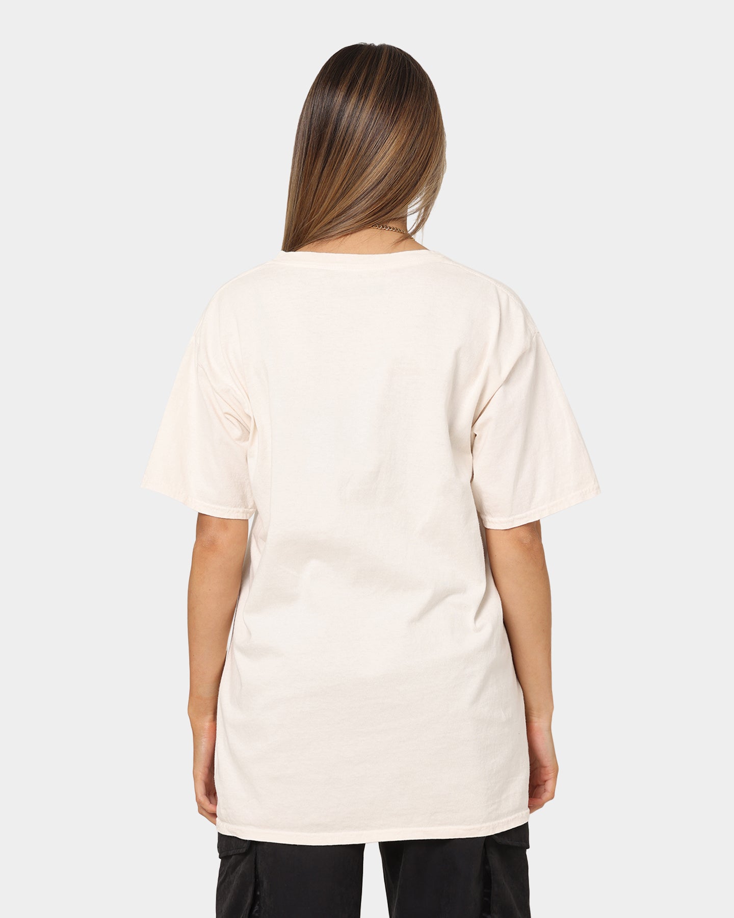 Vintage American Thrift OG Panther Graphic T-Shirt - Off White | Retro Streetwear for Men & Women | Perfect for Casual Outfits, Concerts, and Urban Fashion
