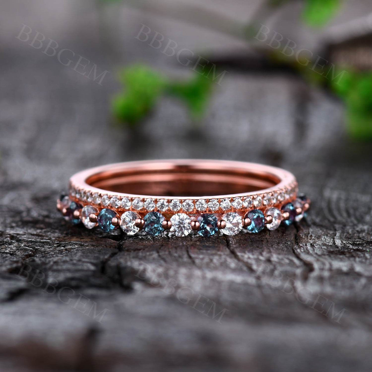 Exquisite Moissanite & Alexandrite Wedding Band in White Gold - Stackable Matching Ring for Women, Perfect for Bridal Sets, Anniversaries & Special Occasions