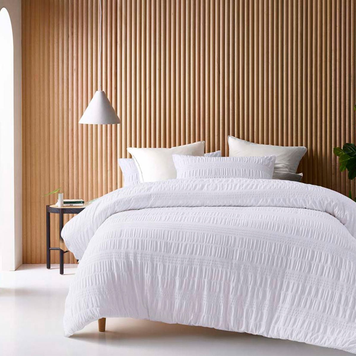 Premium Seersucker White Cotton Quilt Cover Set Queen Size - Soft & Breathable Bedding for Summer, Guest Room & Coastal Decor