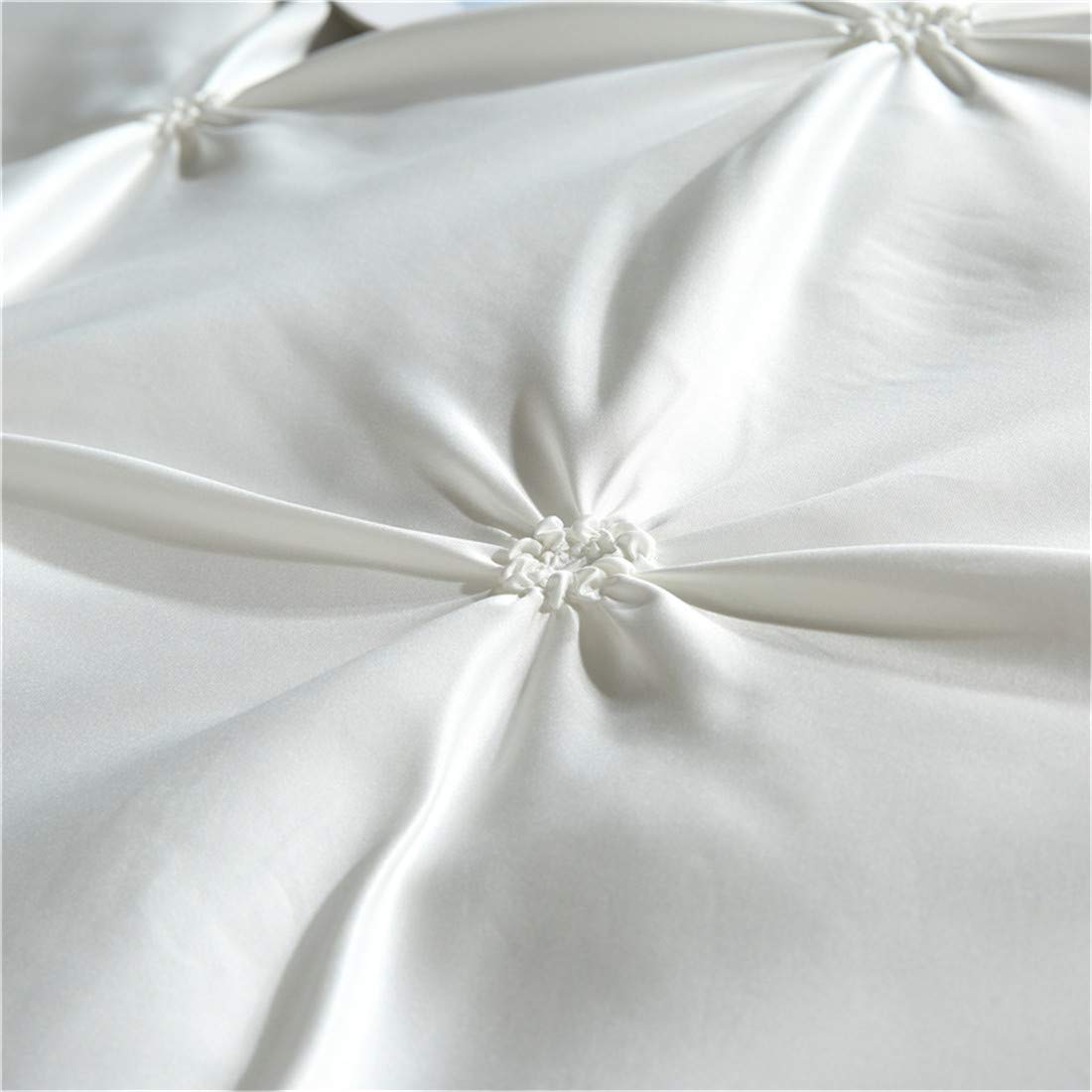 Luxury White Pinch Pleated Duvet Cover Set - Twin Size Silk Satin Bedding with Zipper & Ruffle Design - Microfiber Comforter Cover for Elegant Bedroom Decor - Perfect for Guest Rooms, Master Bedrooms & Luxury Hotels