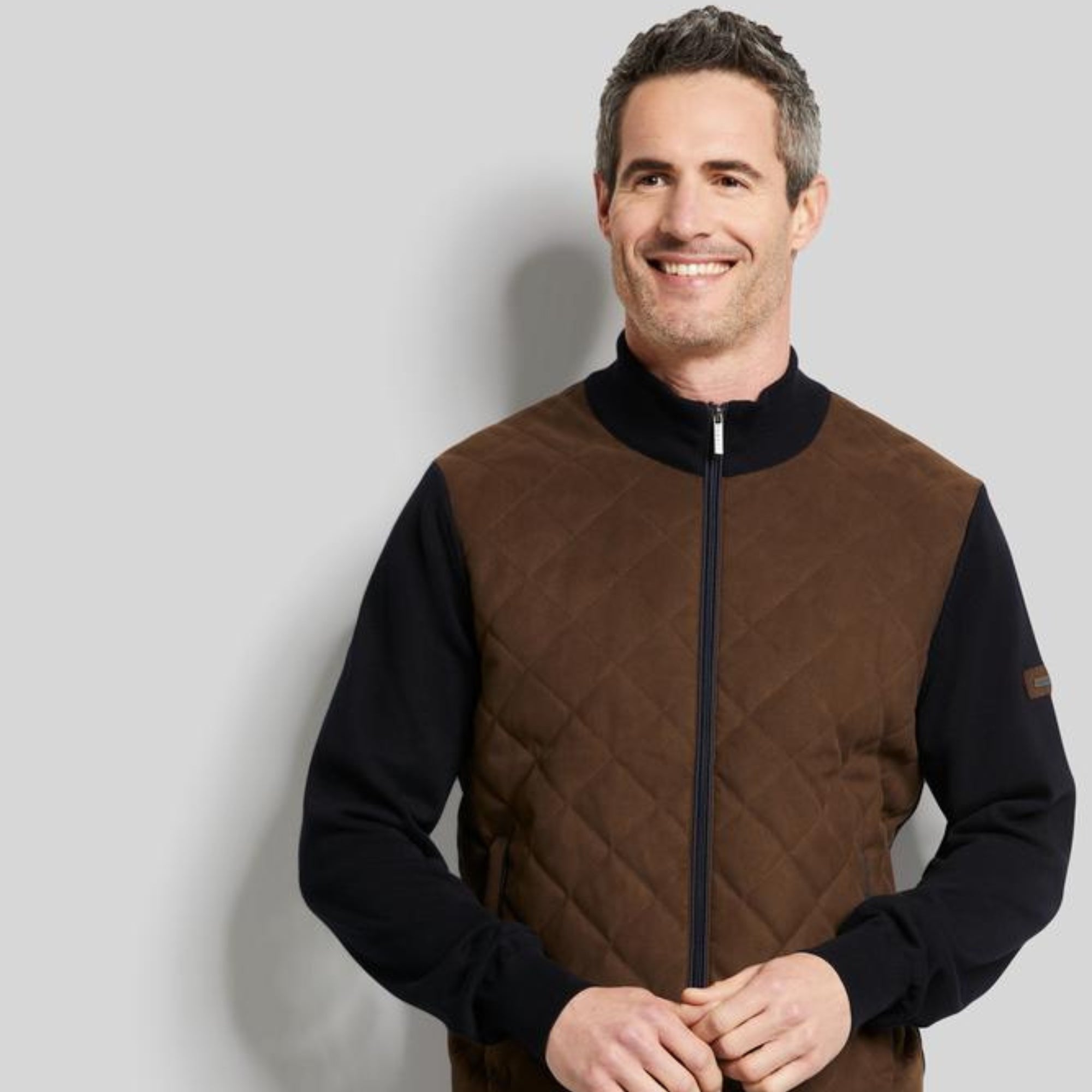 Bugatti Front Zip Quilted Jacket for Men - Brown/Navy Regular Fit - Lightweight Warm Winter Coat for Outdoor Activities & Casual Wear