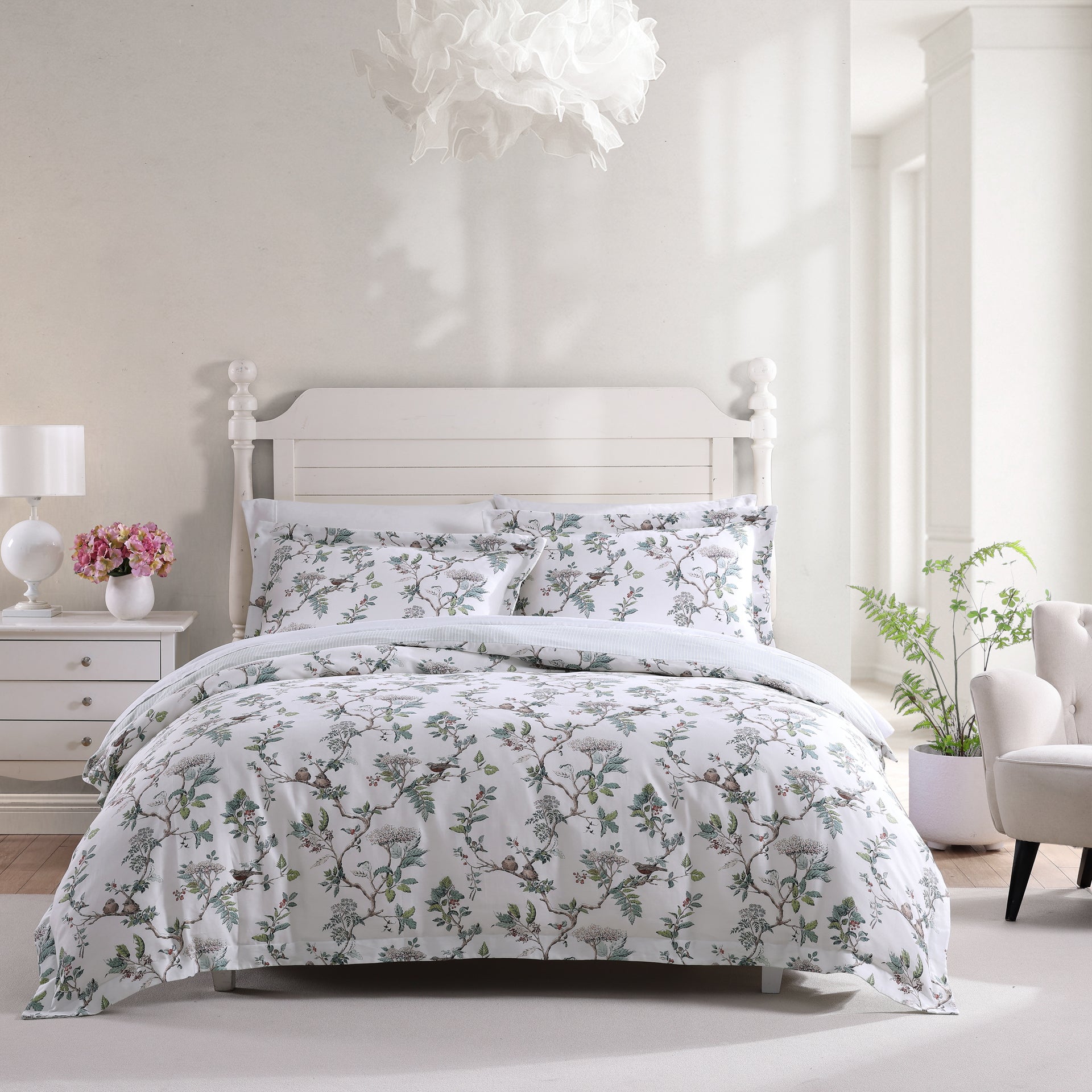 Laura Ashley Elderwood Natural Quilt Cover Set - 100% Cotton Queen Size Bedding with Botanical Print | Perfect for Master Bedroom, Guest Room & Cozy Farmhouse Decor